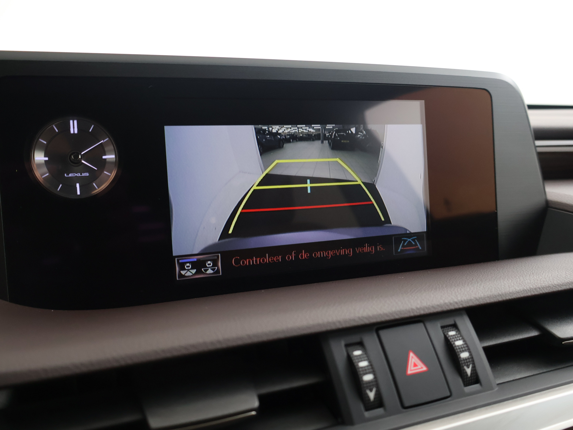Foto van Lexus Lexus Es300h