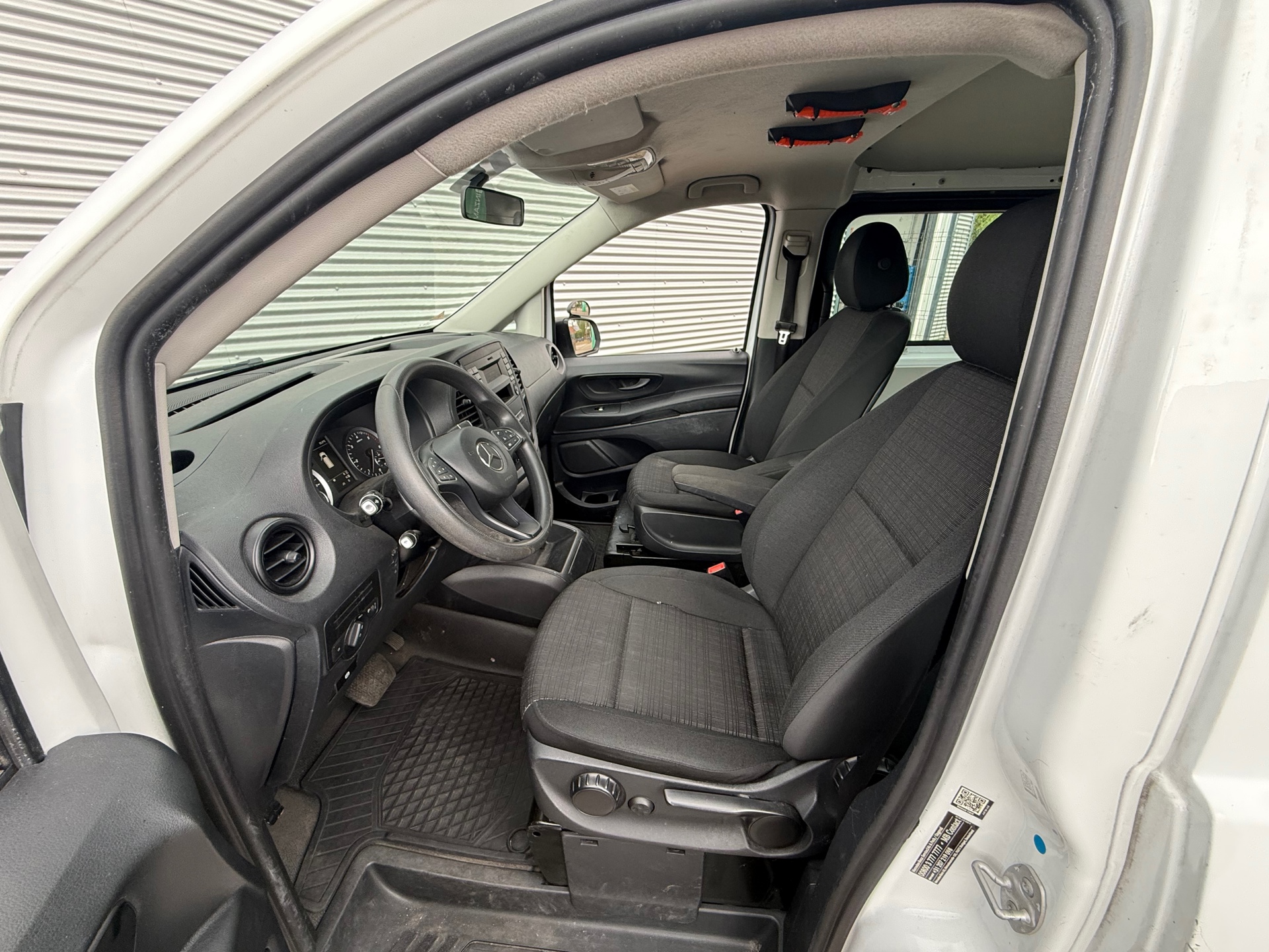 Foto van Mercedes-Benz Vito Tourer