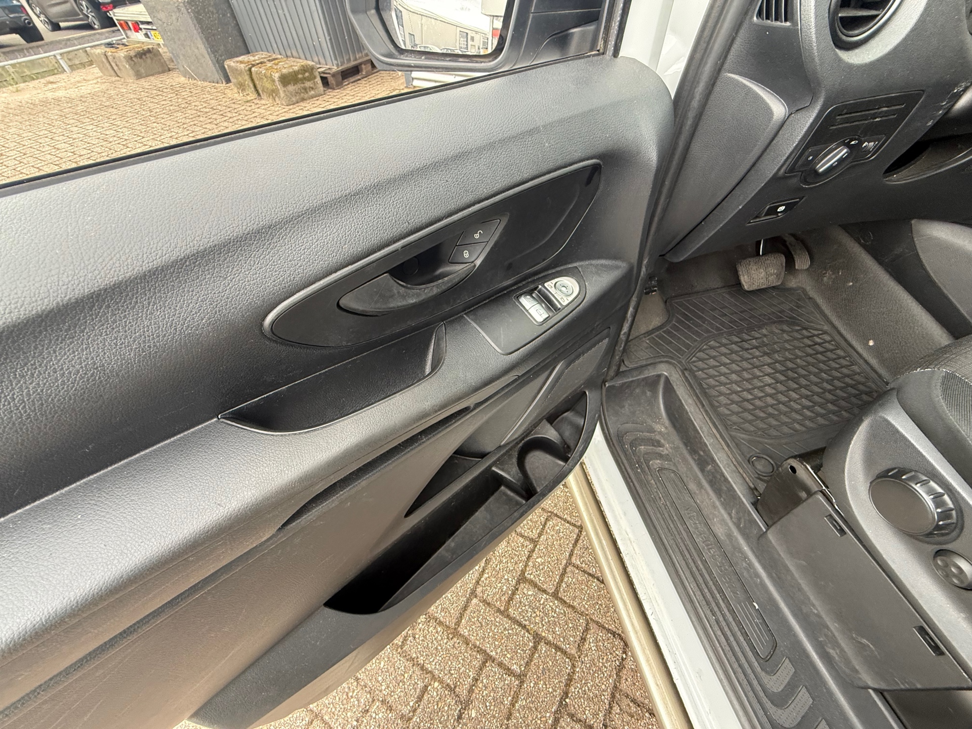 Foto van Mercedes-Benz Vito Tourer