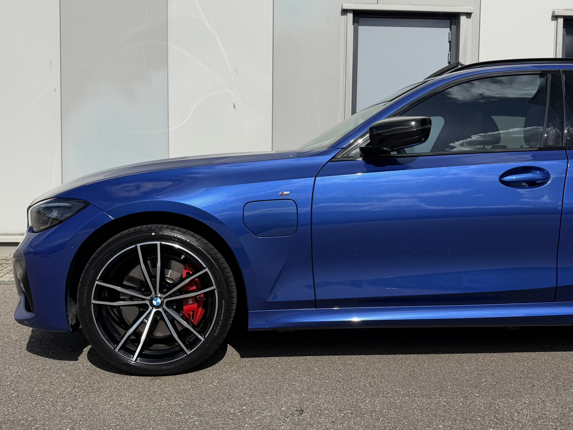 Foto van BMW 330e xDrive