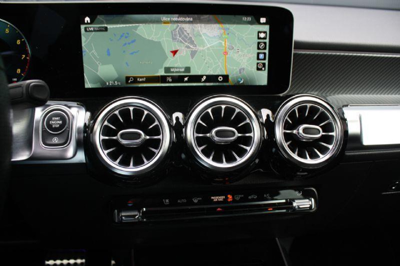 Foto van Mercedes-Benz GLB 200