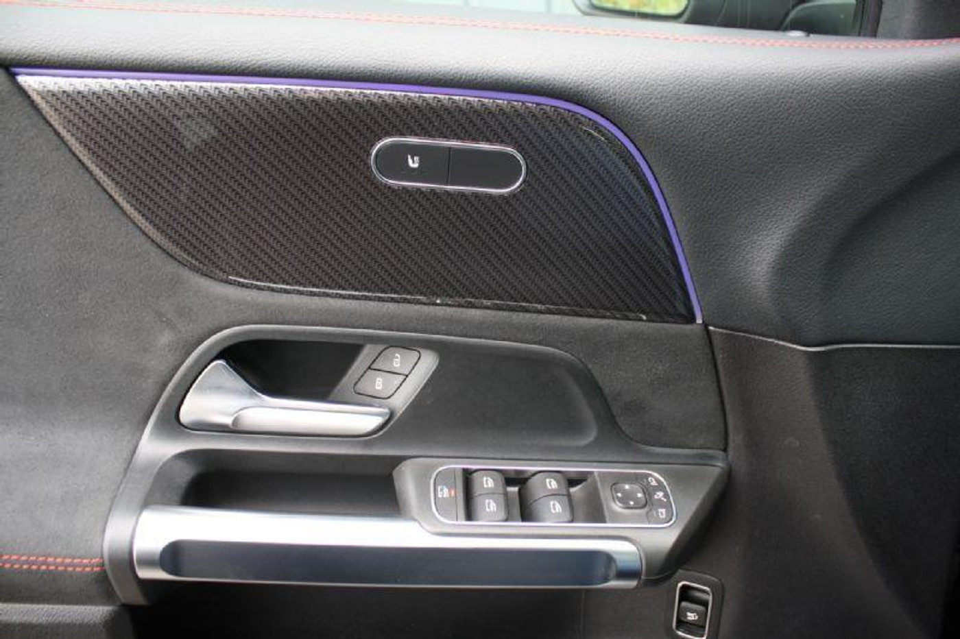 Foto van Mercedes-Benz GLB 200