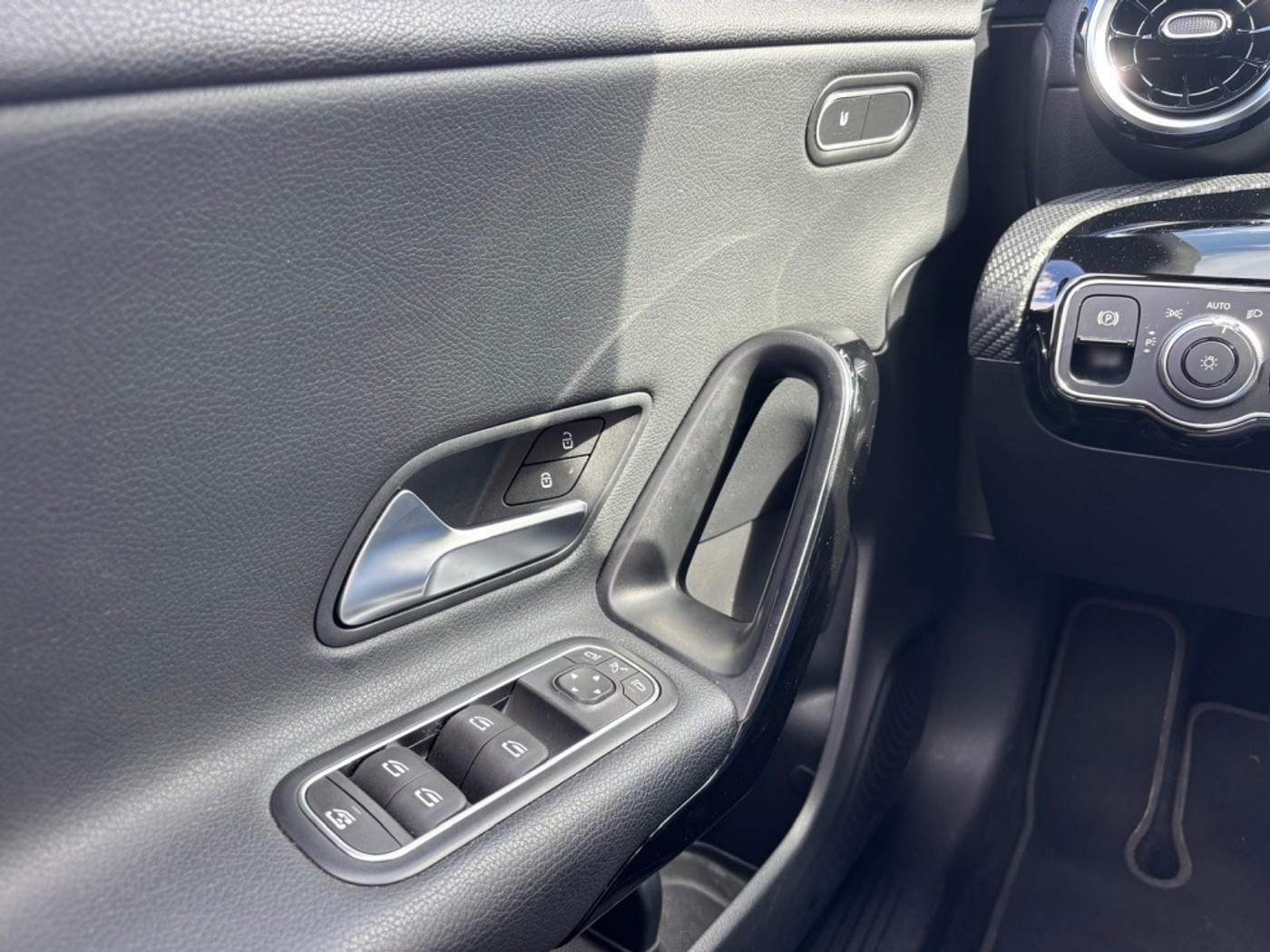 Foto van Mercedes-Benz Cla 180