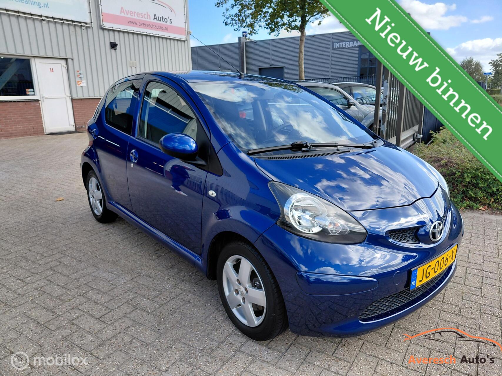 Toyota Toyota Aygo 1.0-12V + 2007 - voorkant
