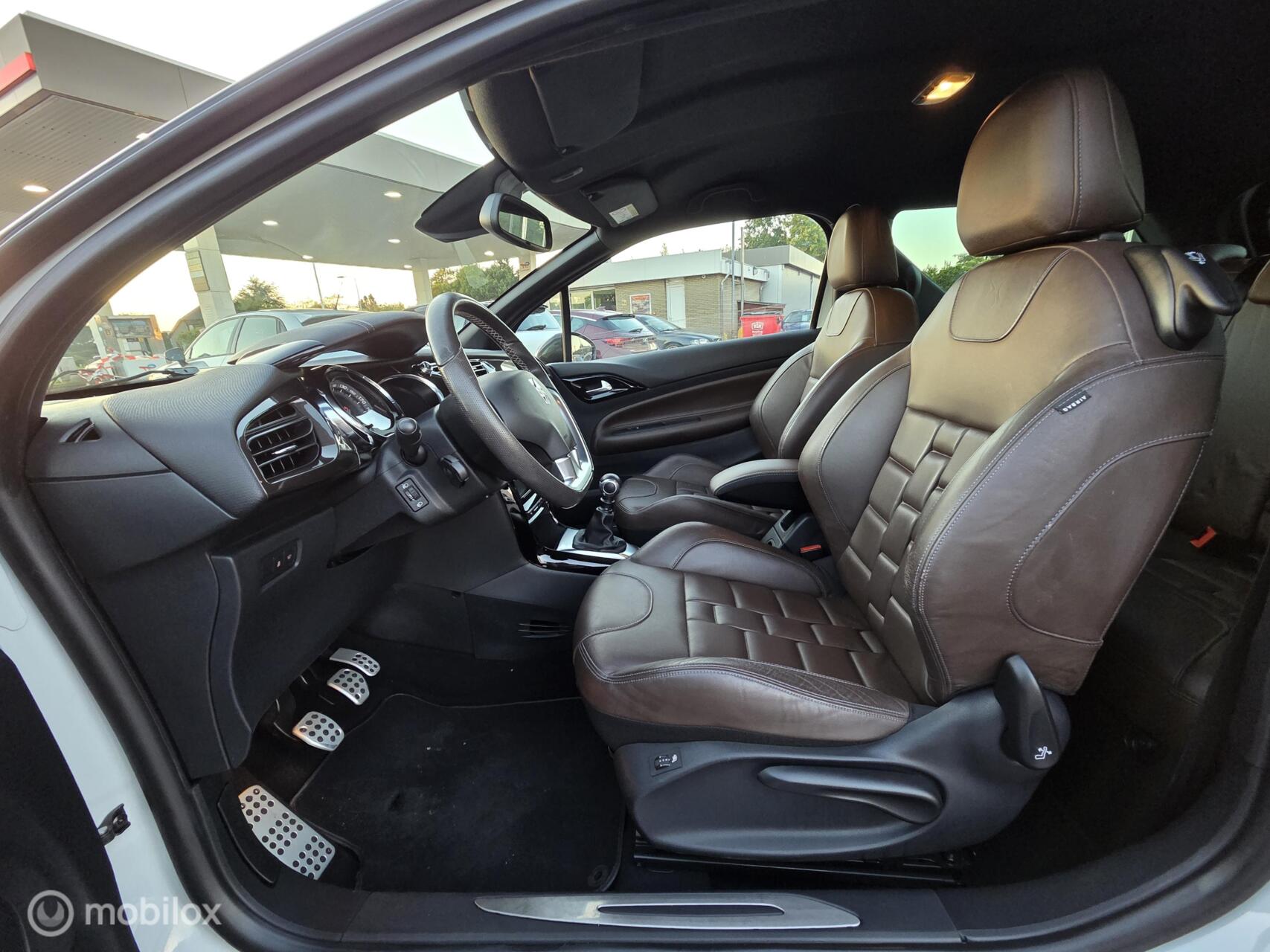 Foto van DS DS 3