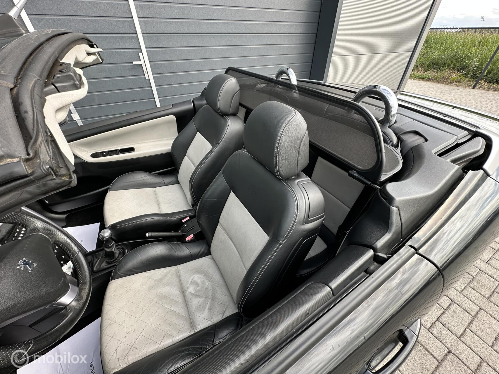 Foto van Peugeot 207 CC