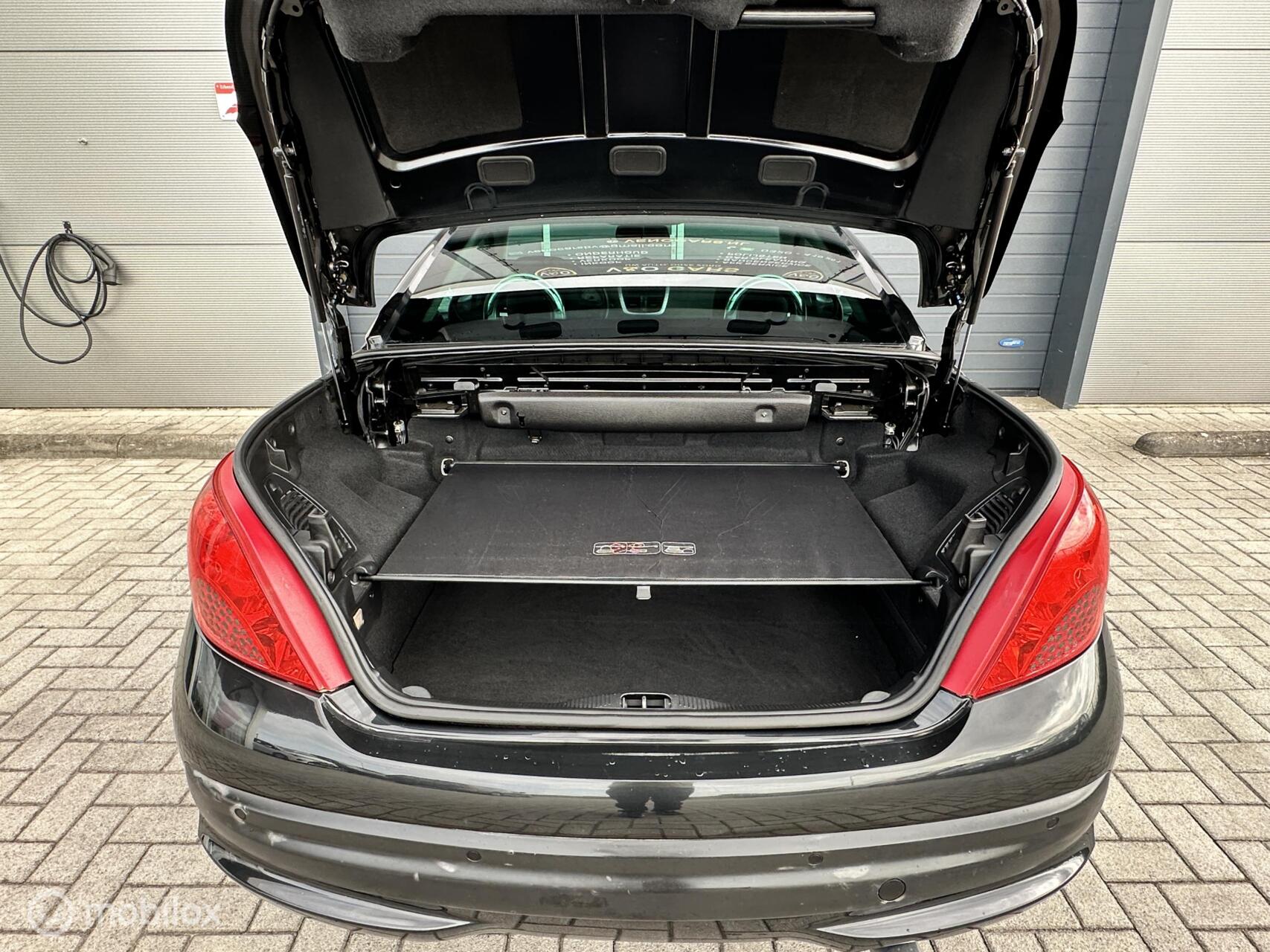 Foto van Peugeot 207 CC