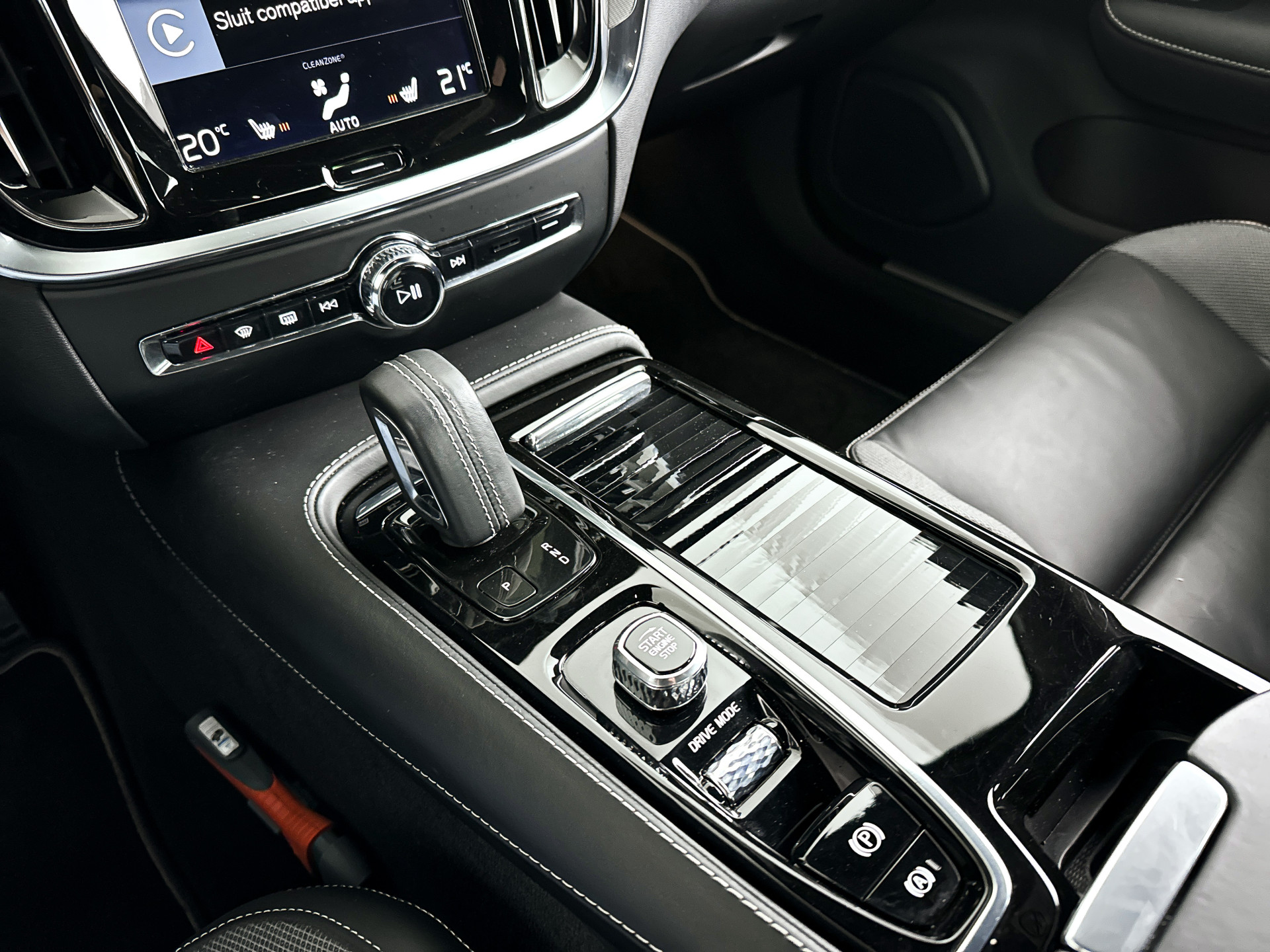 Foto van Volvo S60 T6 Twin Engine
