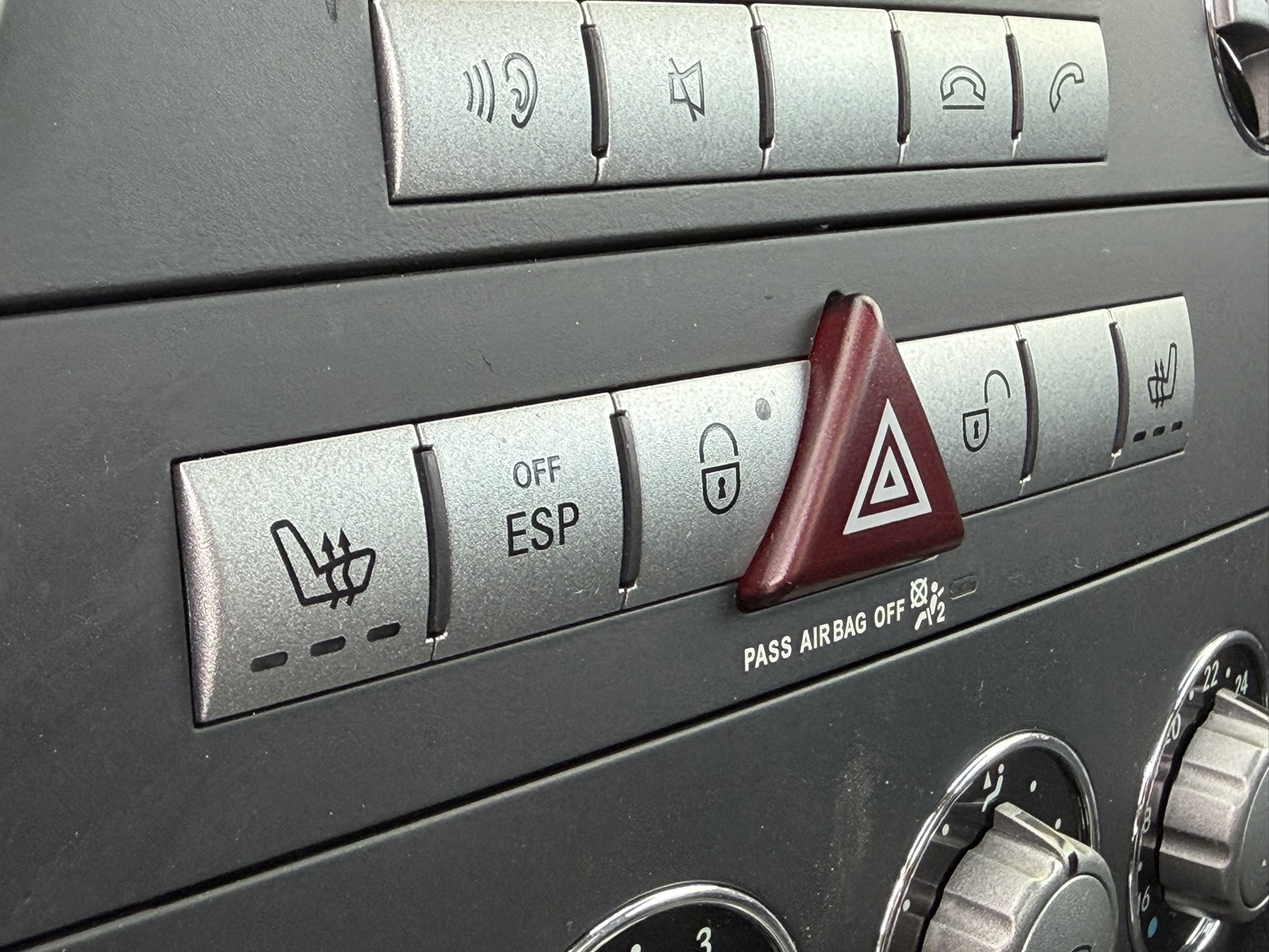 Foto van Mercedes-Benz SLK 200 Kompressor