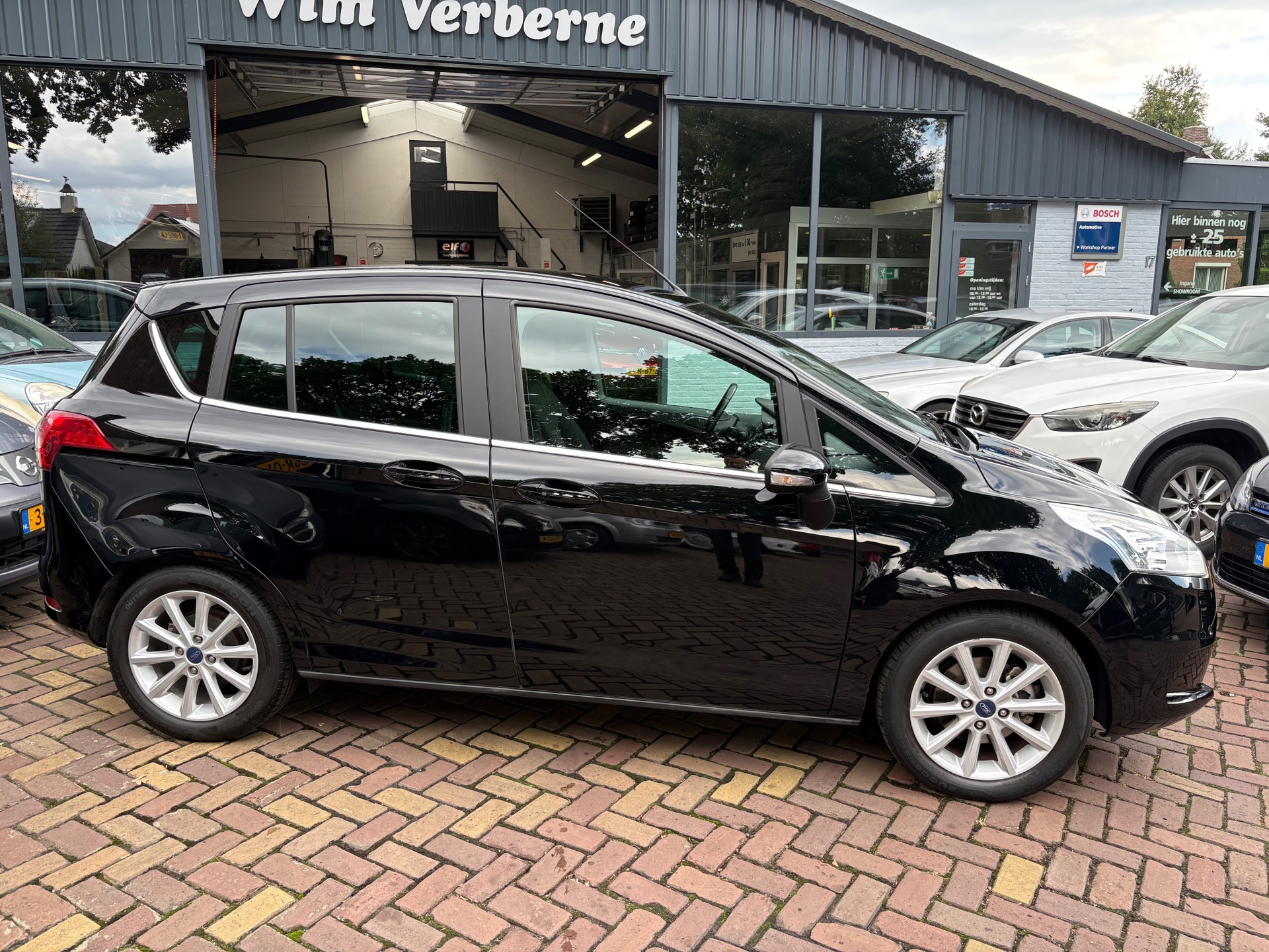Foto van Ford B-max