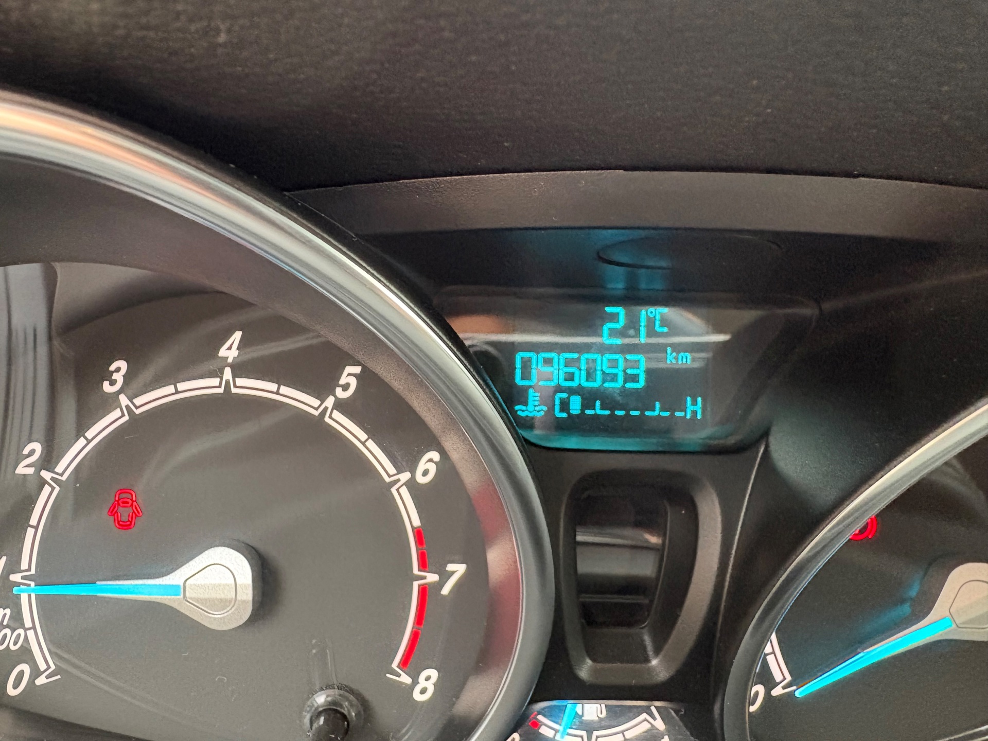 Foto van Ford B-max
