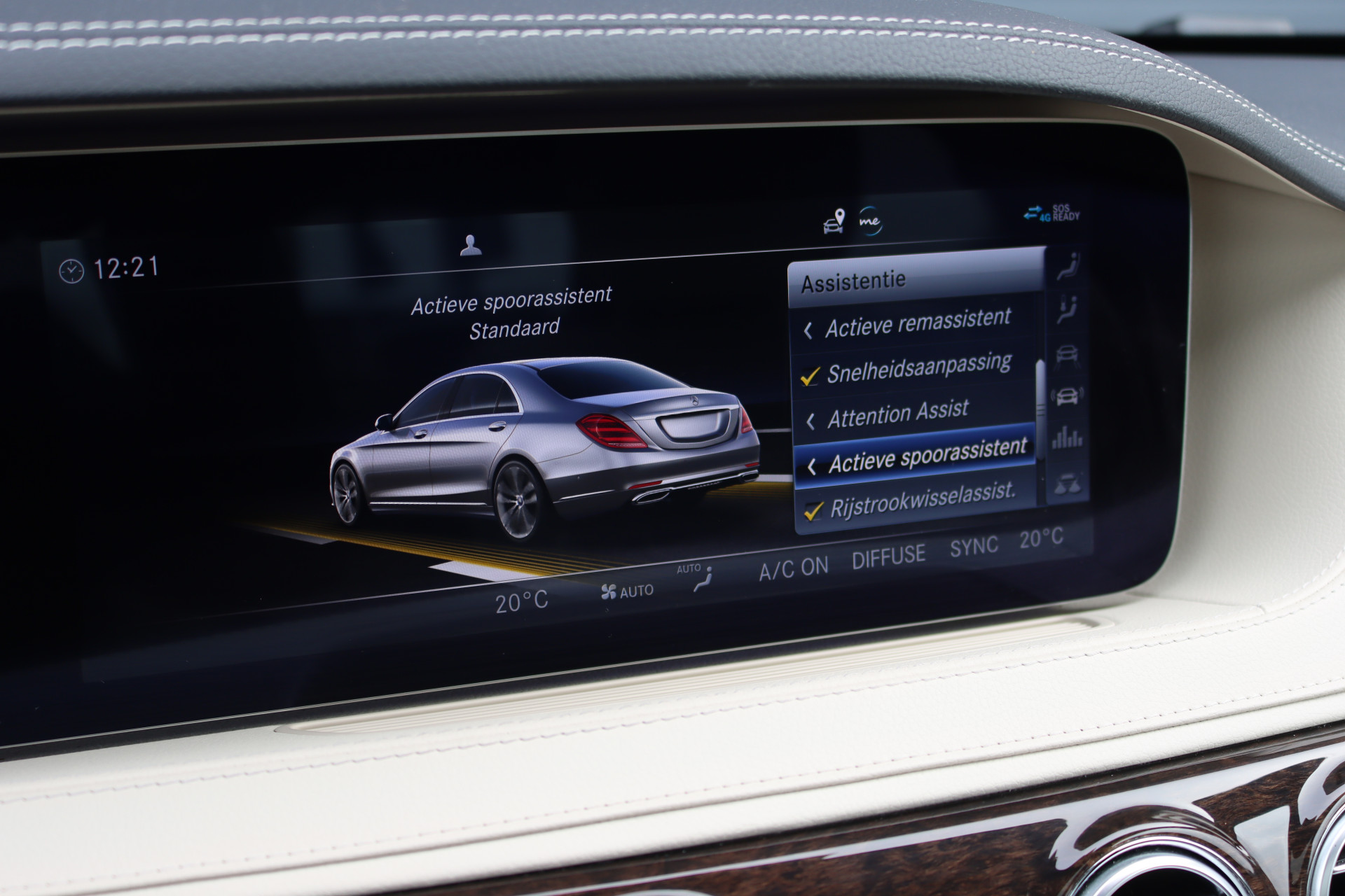 Foto van Mercedes-Benz S 560