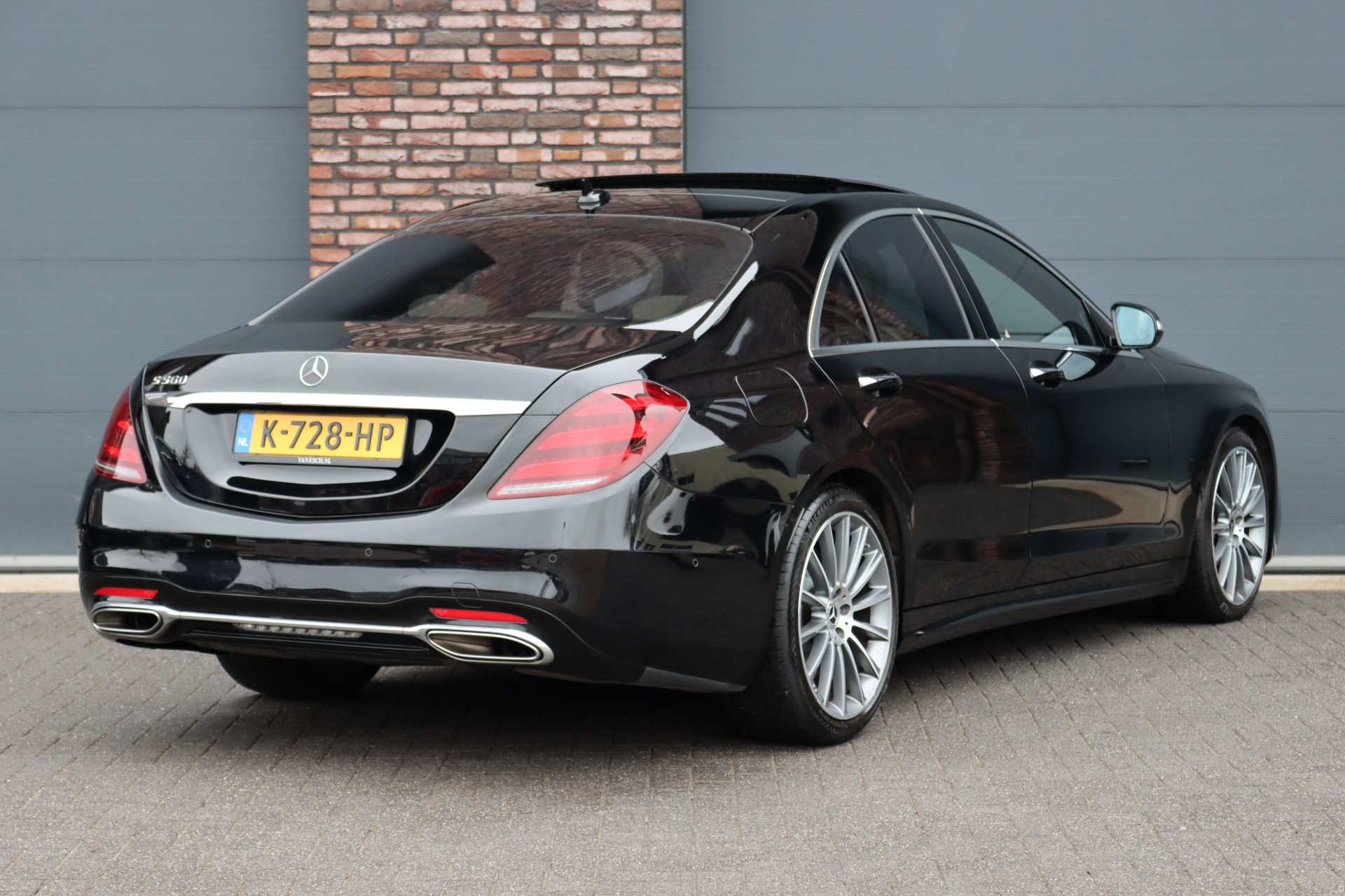 Foto van Mercedes-Benz S 560