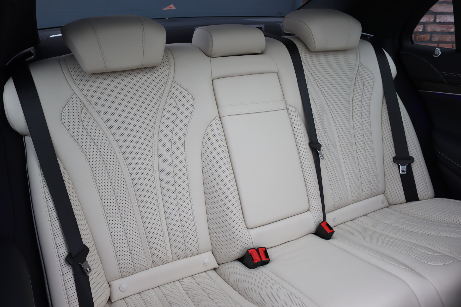 Foto van Mercedes-Benz S 560