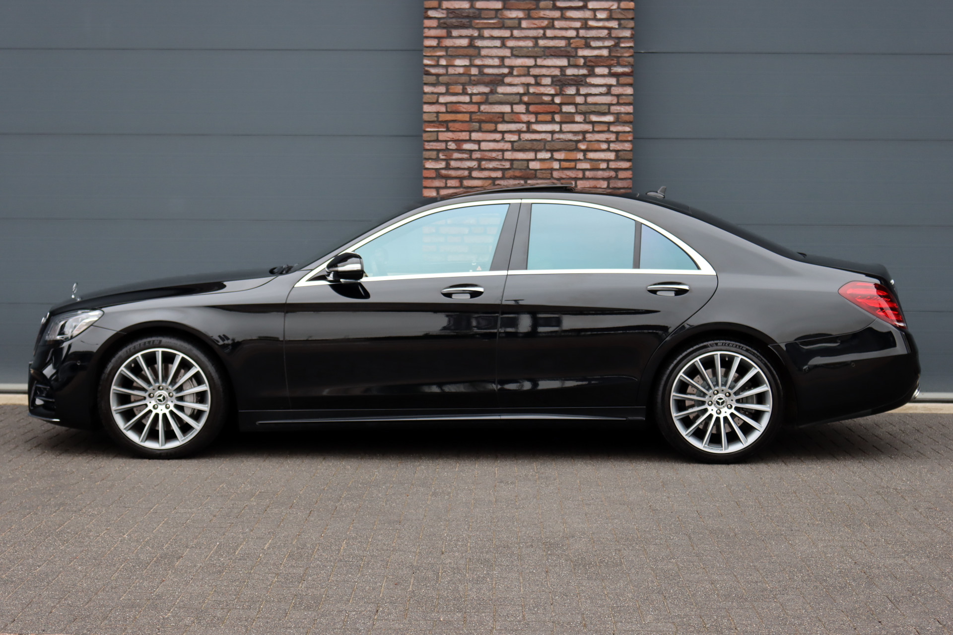 Foto van Mercedes-Benz S 560