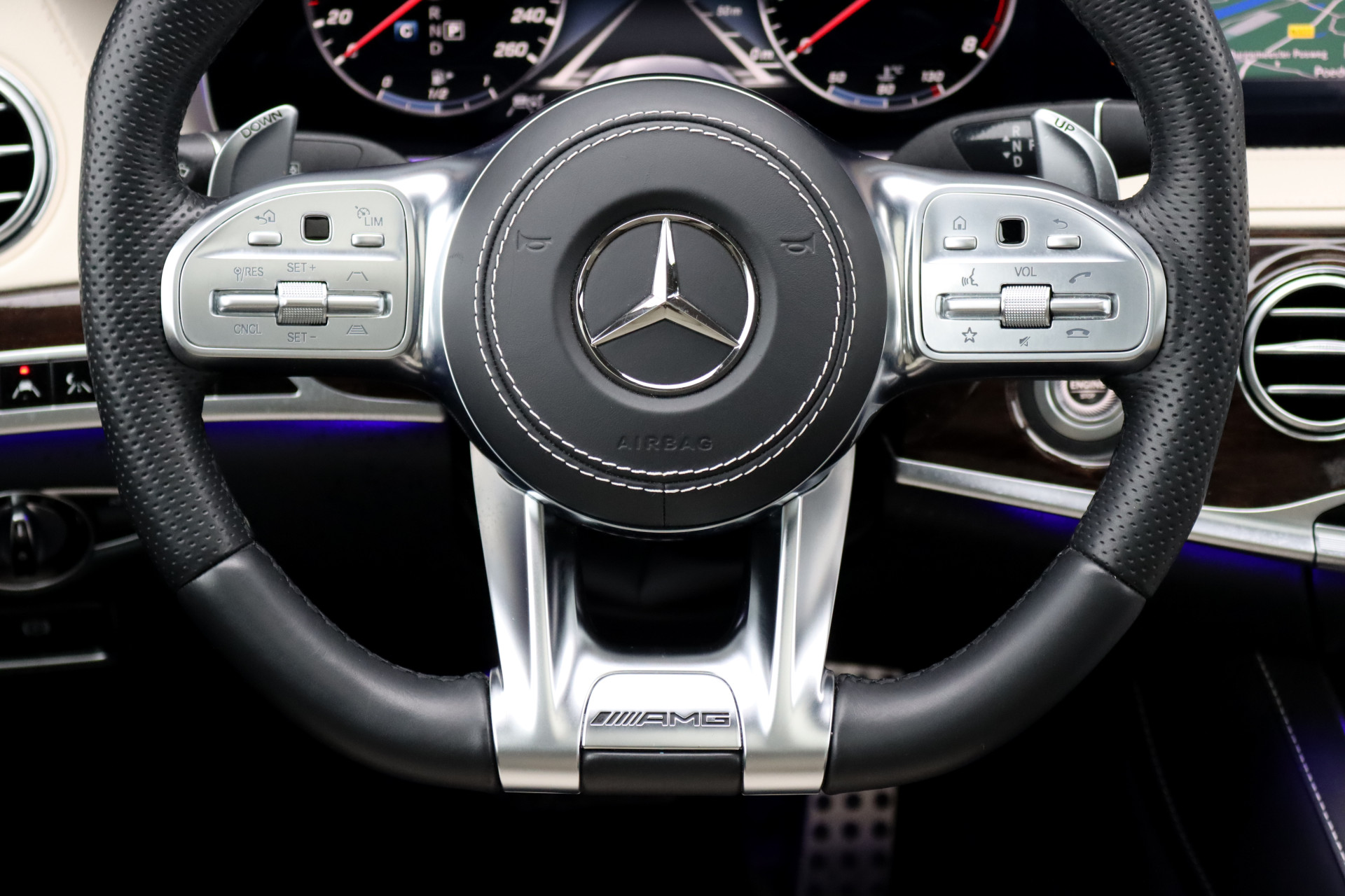 Foto van Mercedes-Benz S 560