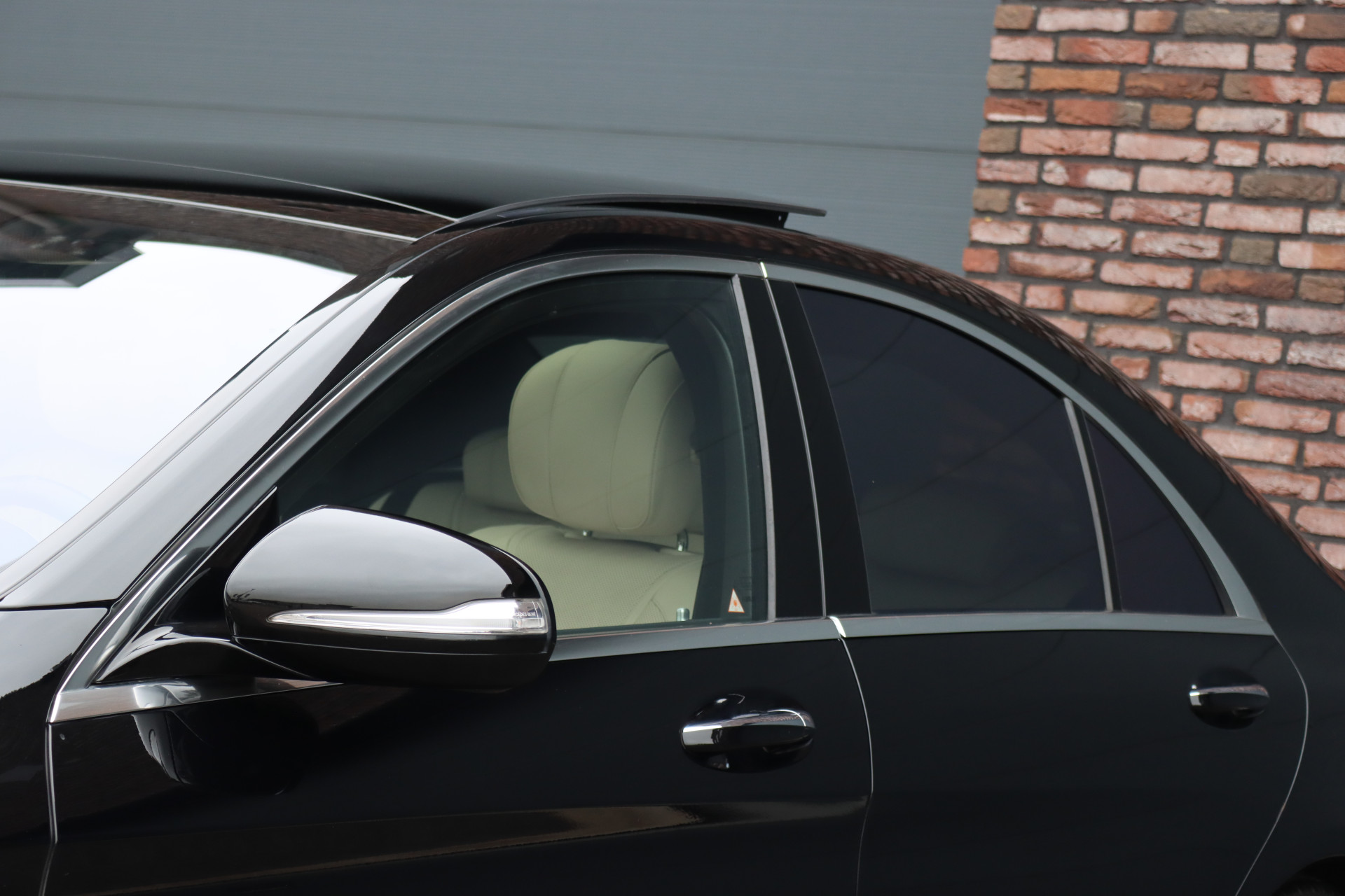 Foto van Mercedes-Benz S 560