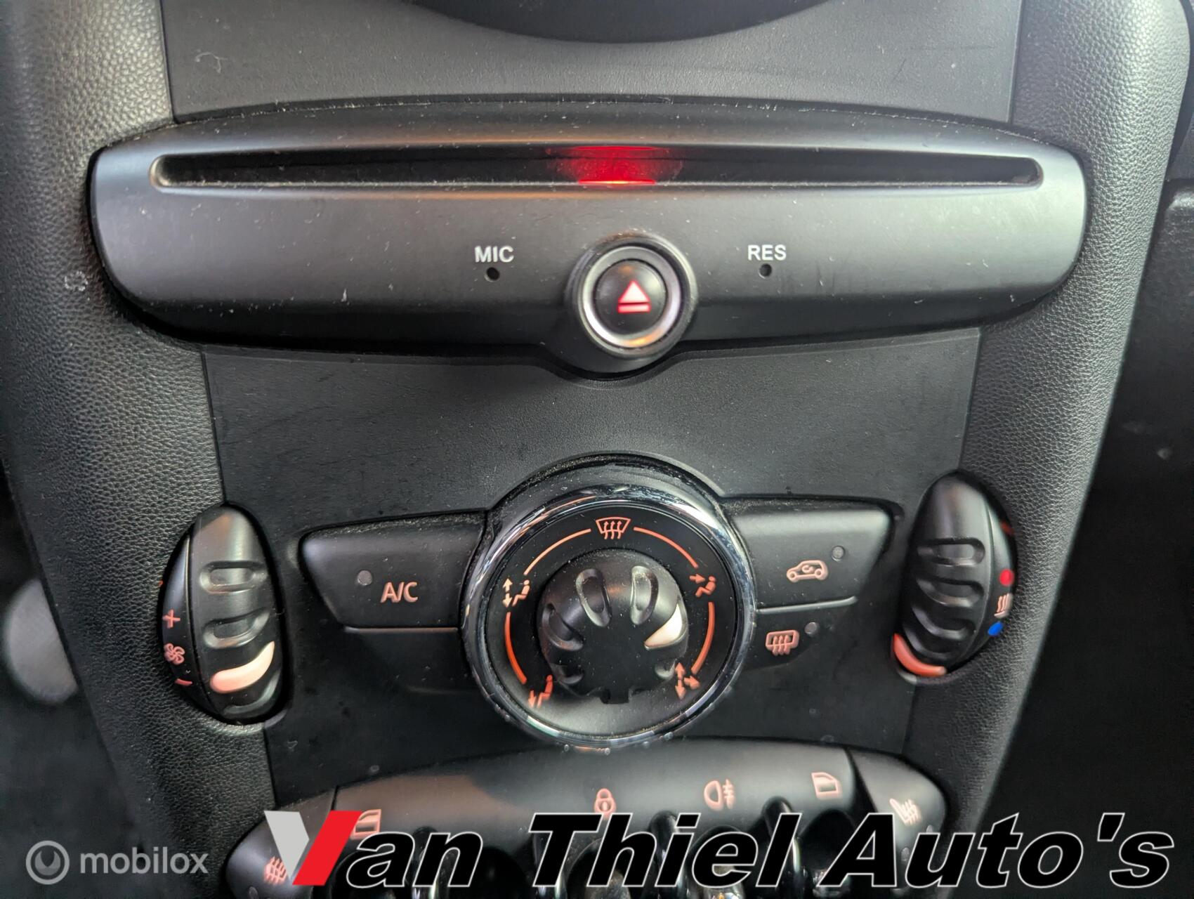Foto van Mini Cooper Coupe