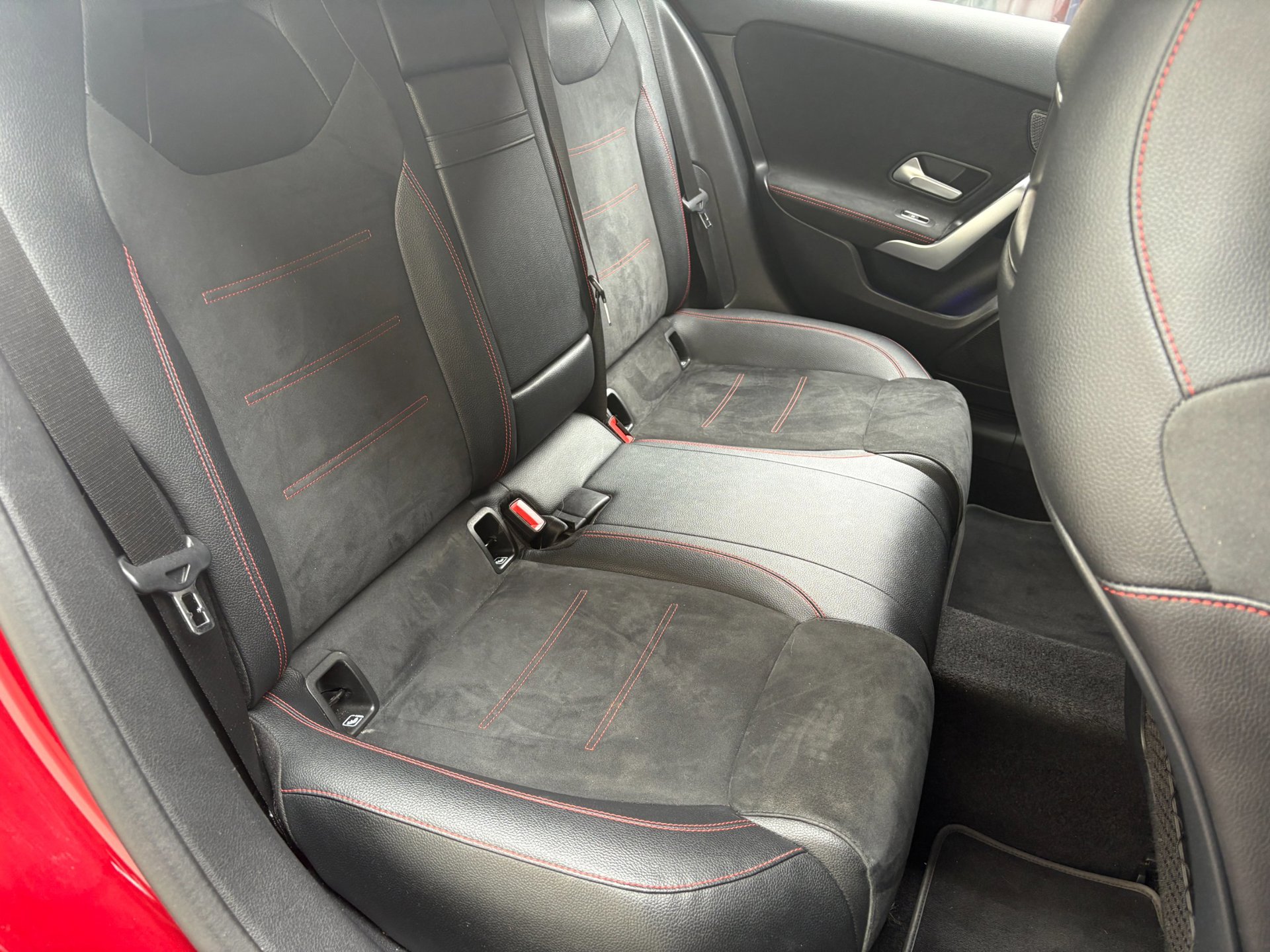 Foto van Mercedes-Benz A 250 E