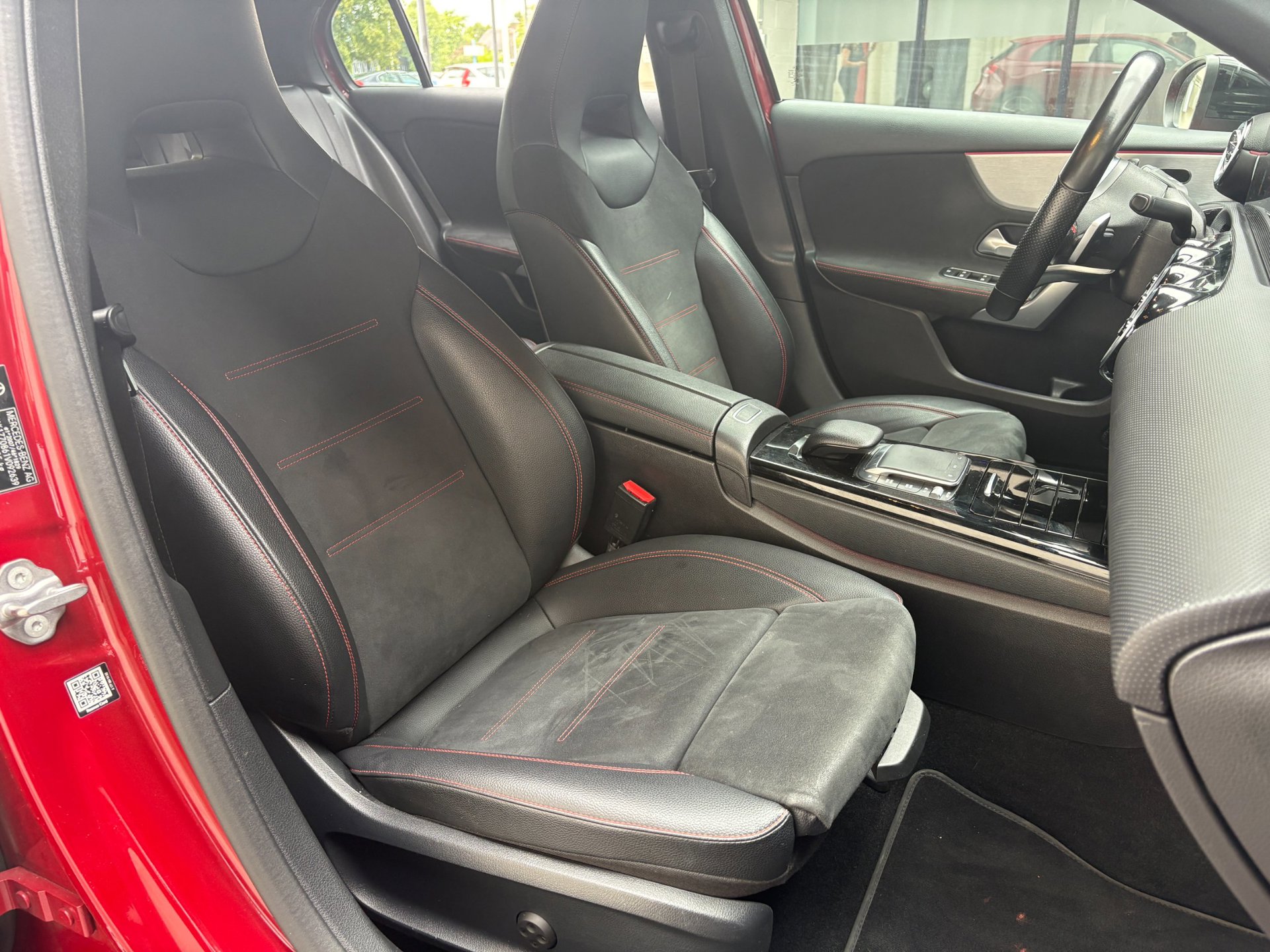 Foto van Mercedes-Benz A 250 E