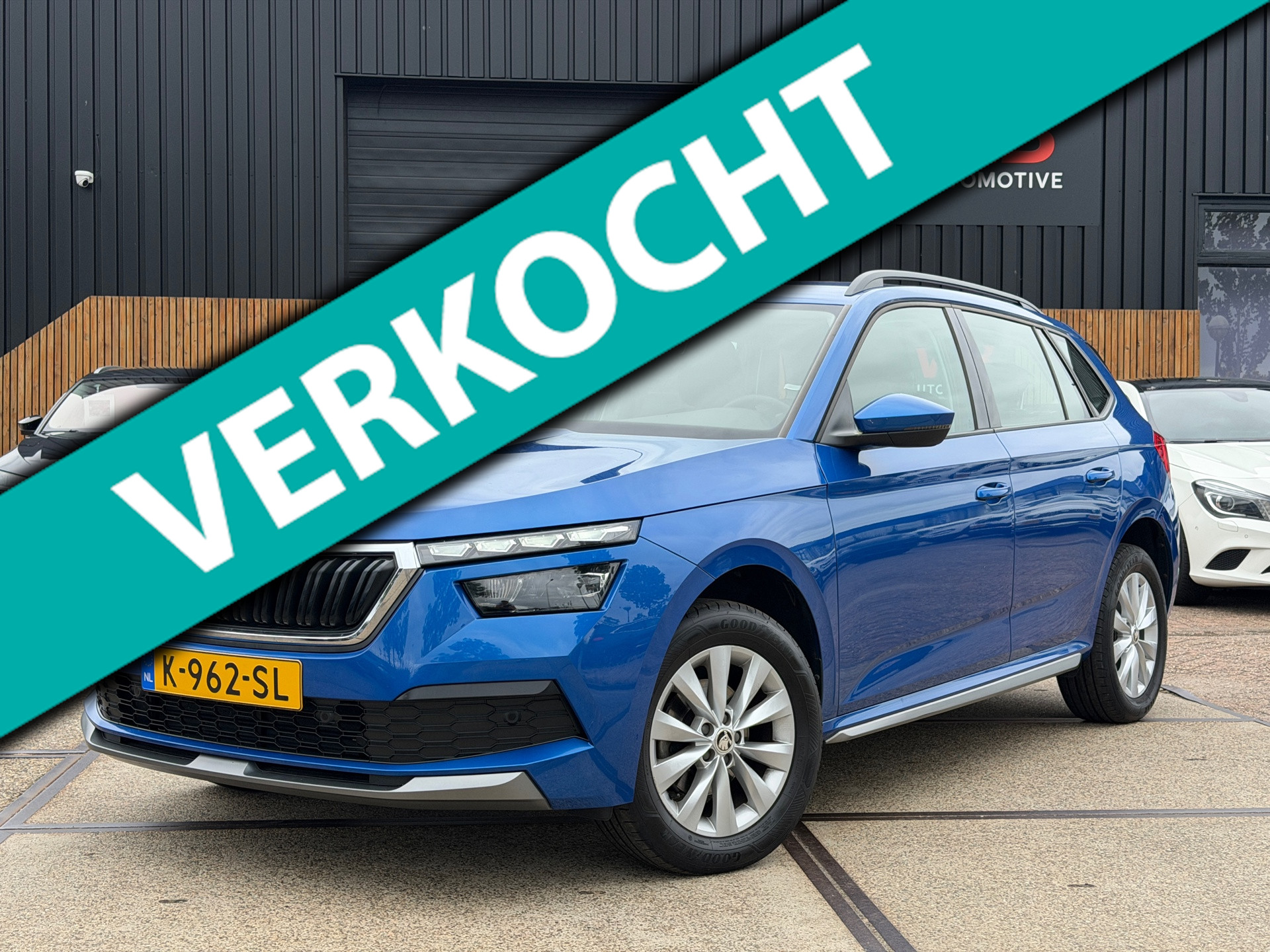 Skoda Kamiq 1.0 TSI Business Cruise Clima Stoelverwarming Carplay Trekhaak 2021 - voorkant
