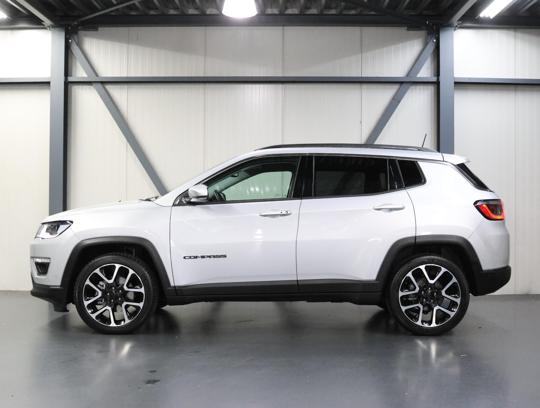 Foto van Jeep Compass