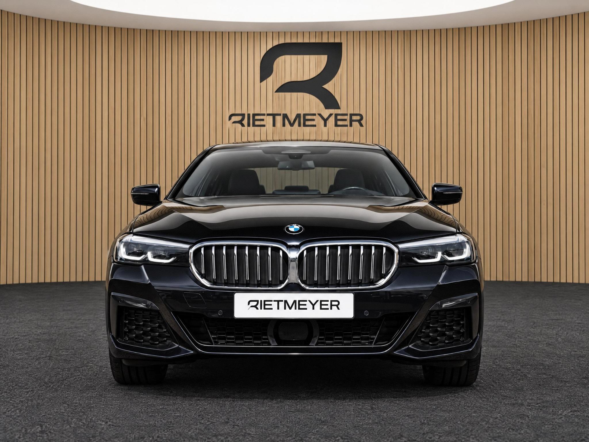 Foto van BMW 545e xDrive