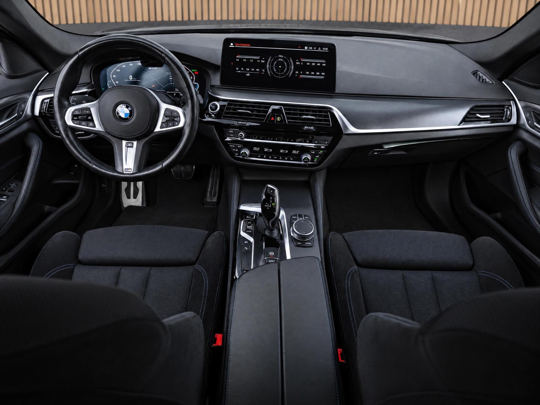 Foto van BMW 545e xDrive