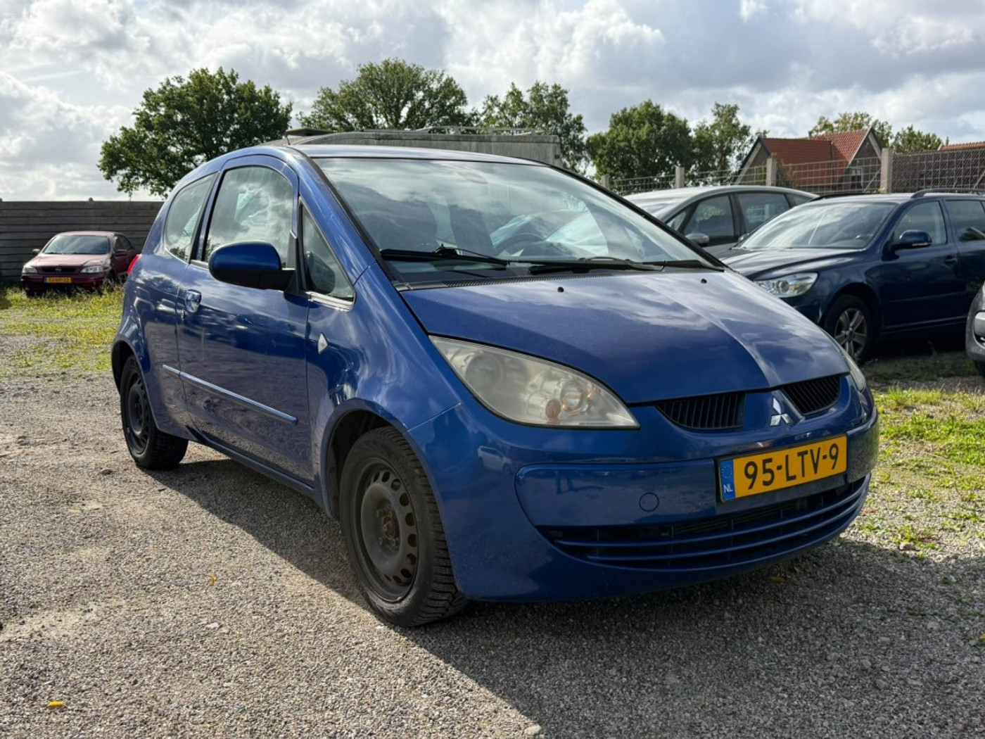 Foto van Mitsubishi Colt