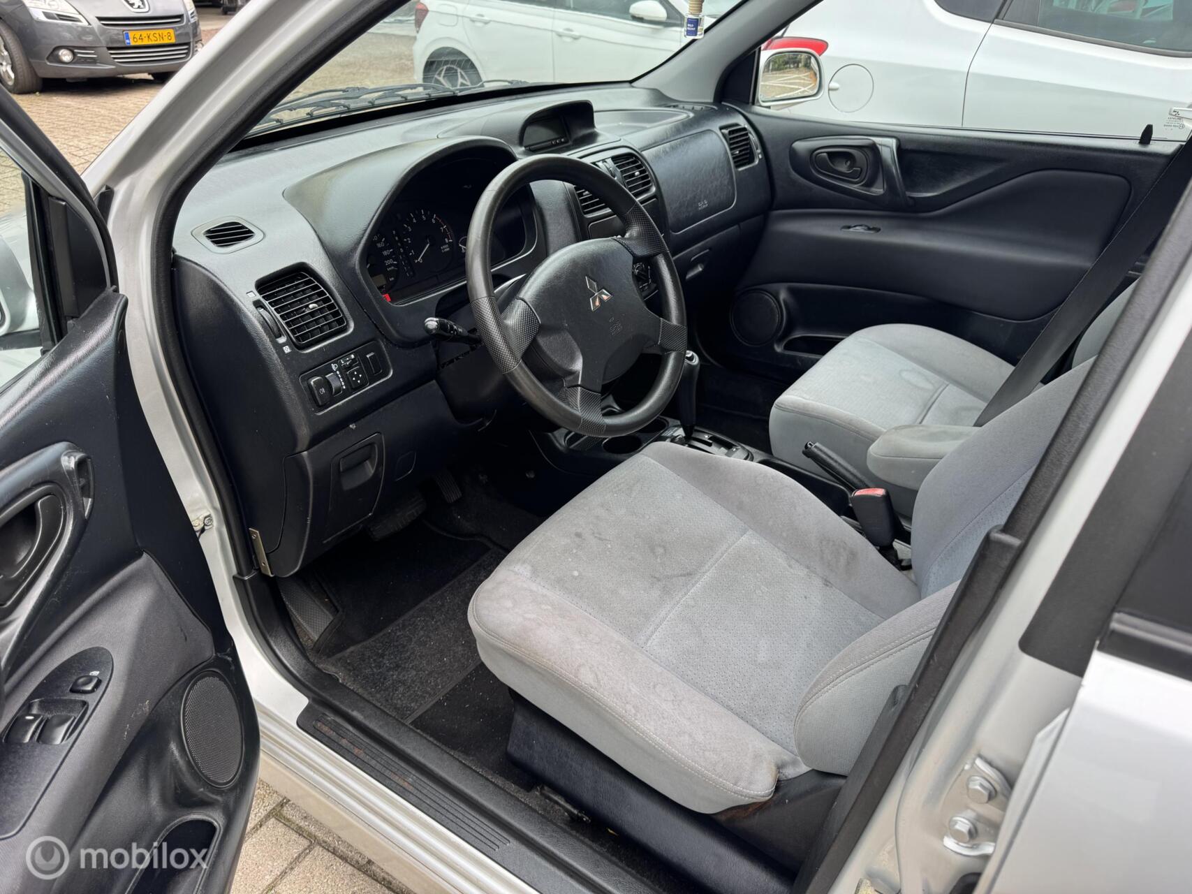 Foto van Mitsubishi Space Star
