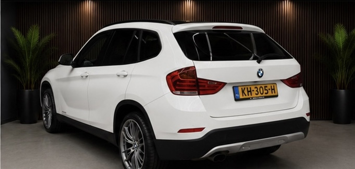 Foto van BMW X1 Sdrive18i