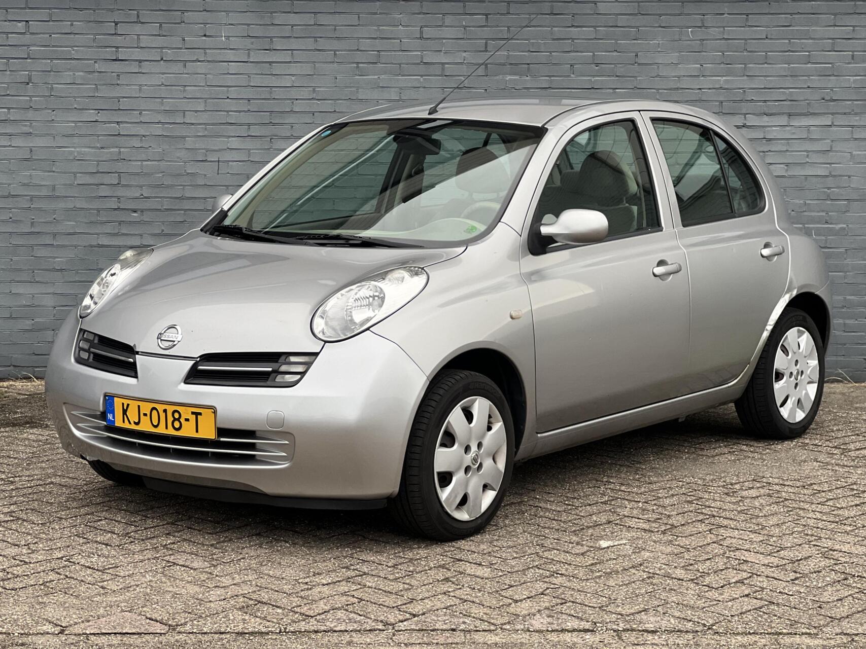 Nissan Nissan Micra 1.2 Nieuwe Apk 5 Deurs 2005 - voorkant