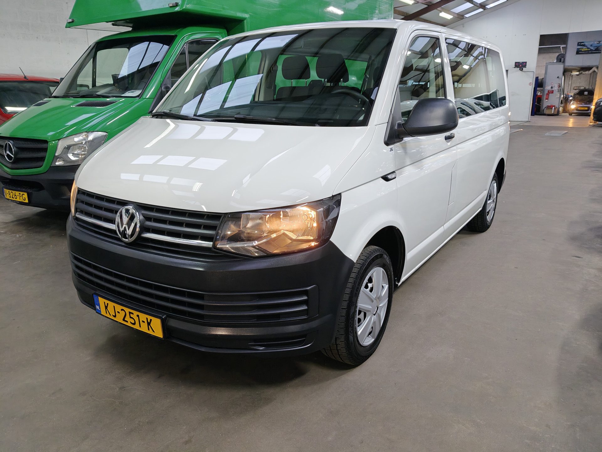 Volkswagen Kombi 2.0 TDI  Euro 6 2016 - voorkant