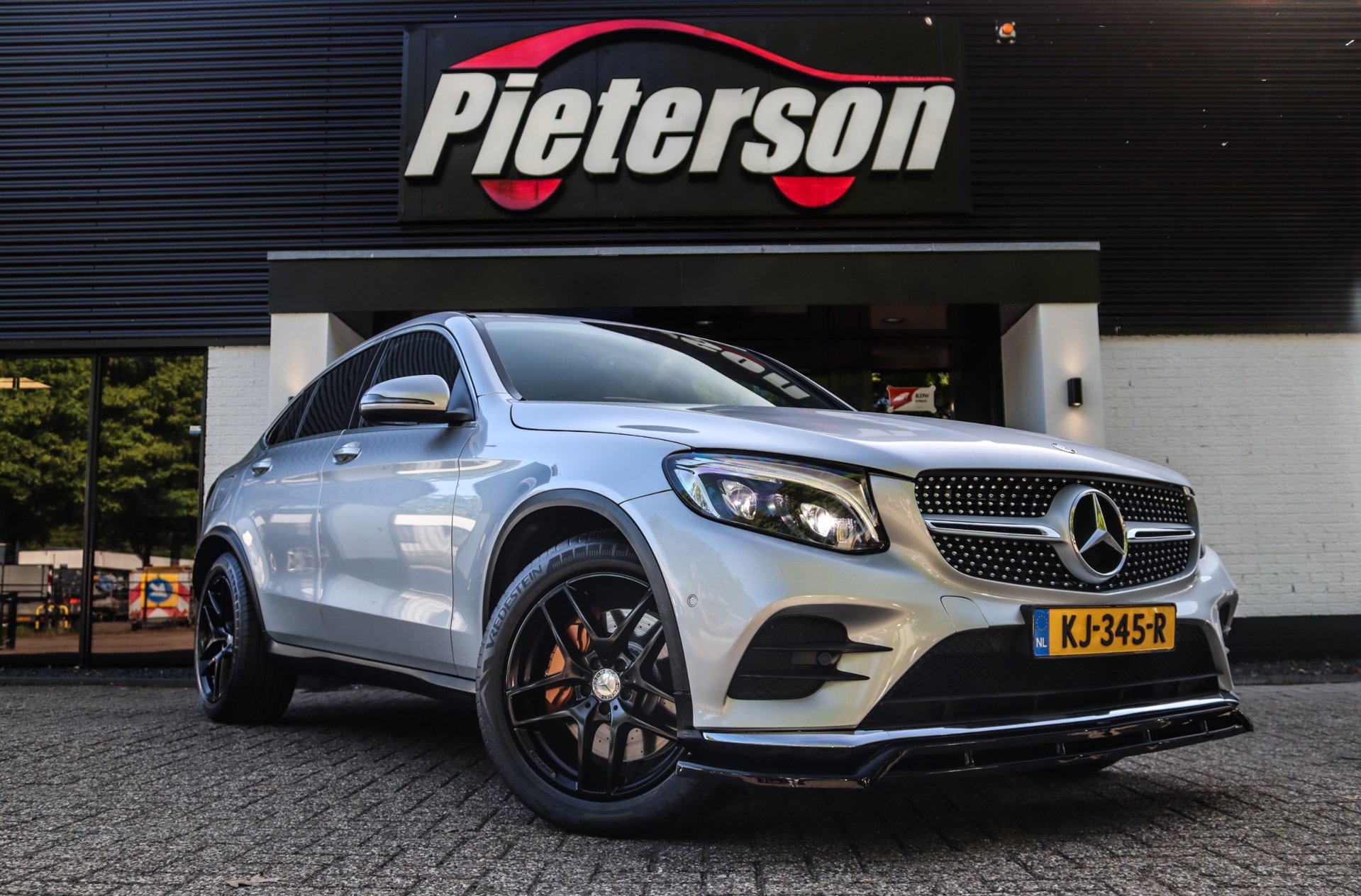 Foto van Mercedes-Benz GLC 220 D 4Matic