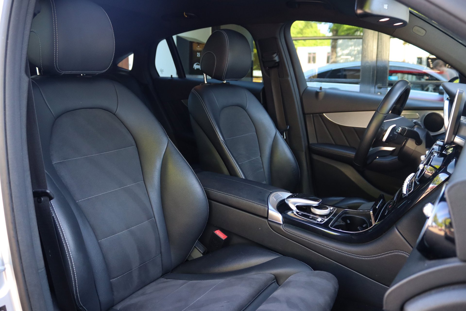 Foto van Mercedes-Benz GLC 220 D 4Matic