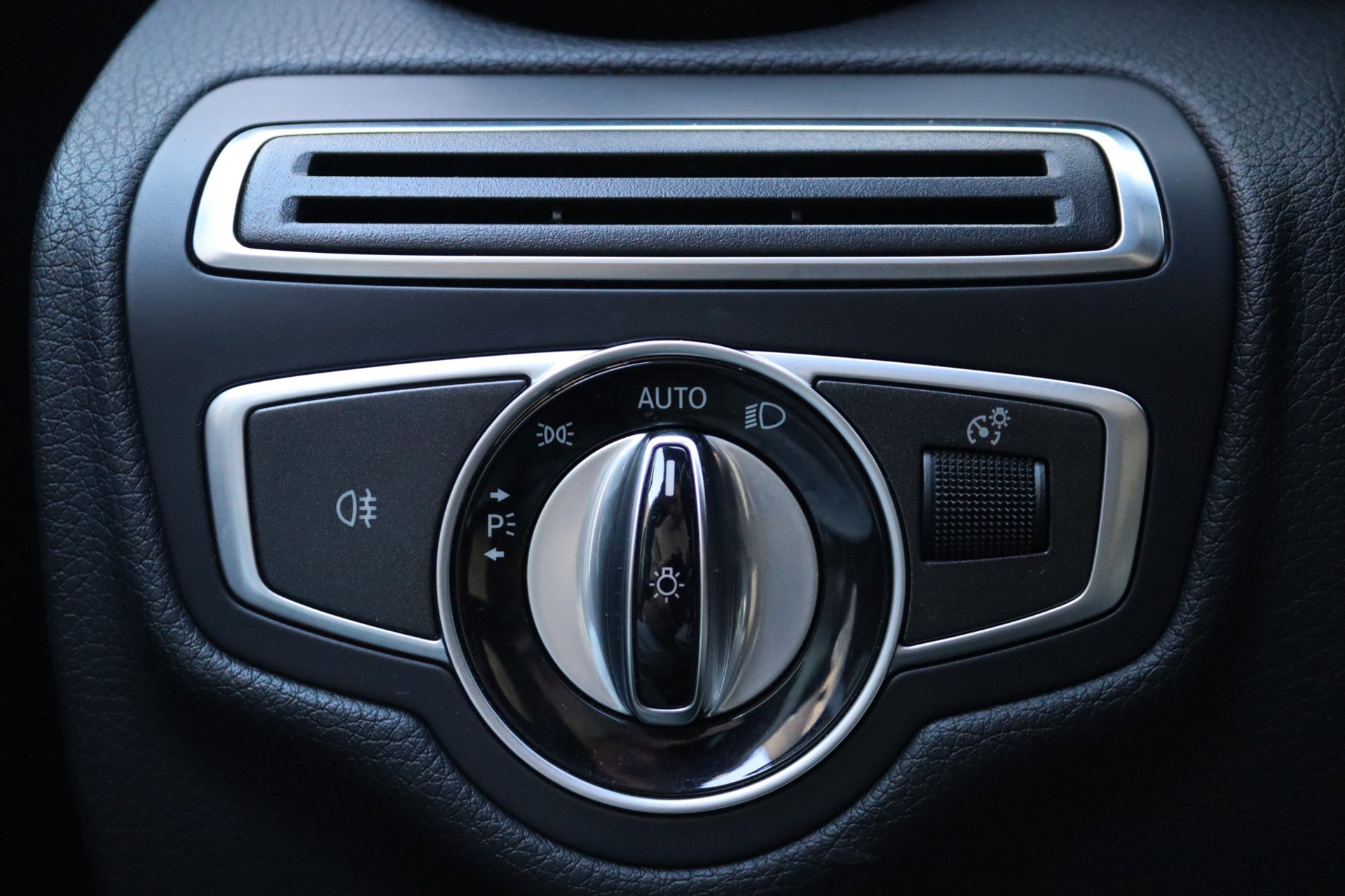 Foto van Mercedes-Benz GLC 220 D 4Matic