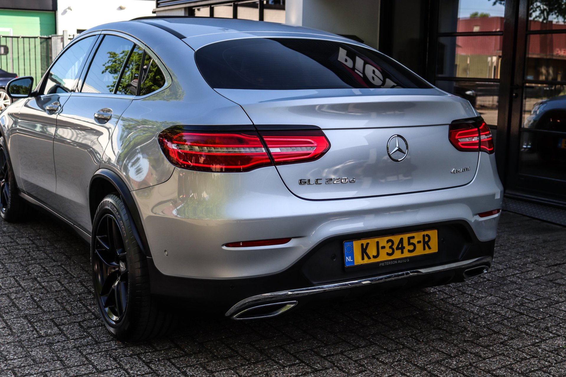 Foto van Mercedes-Benz GLC 220 D 4Matic