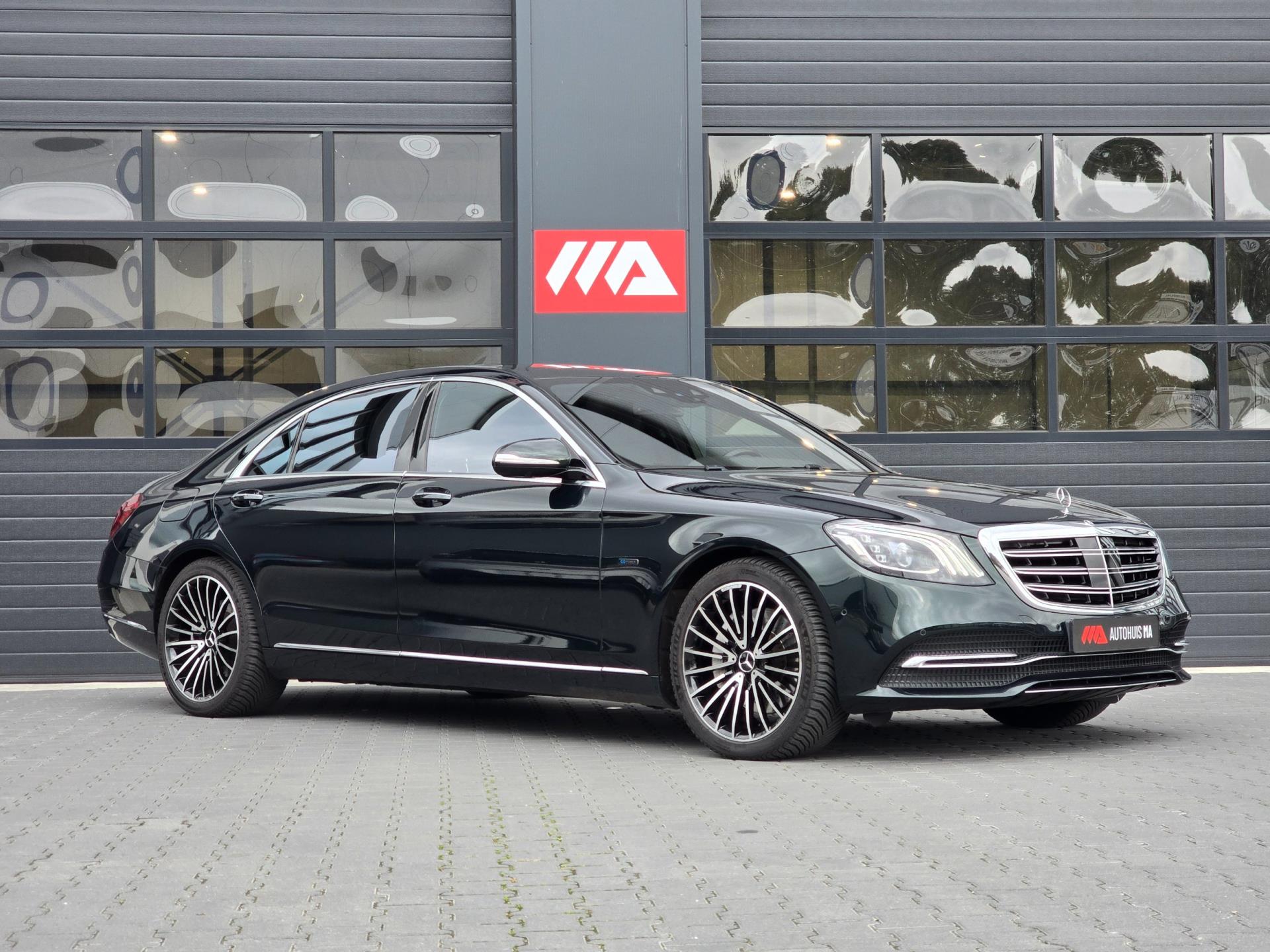 Foto van Mercedes-Benz S 560 E