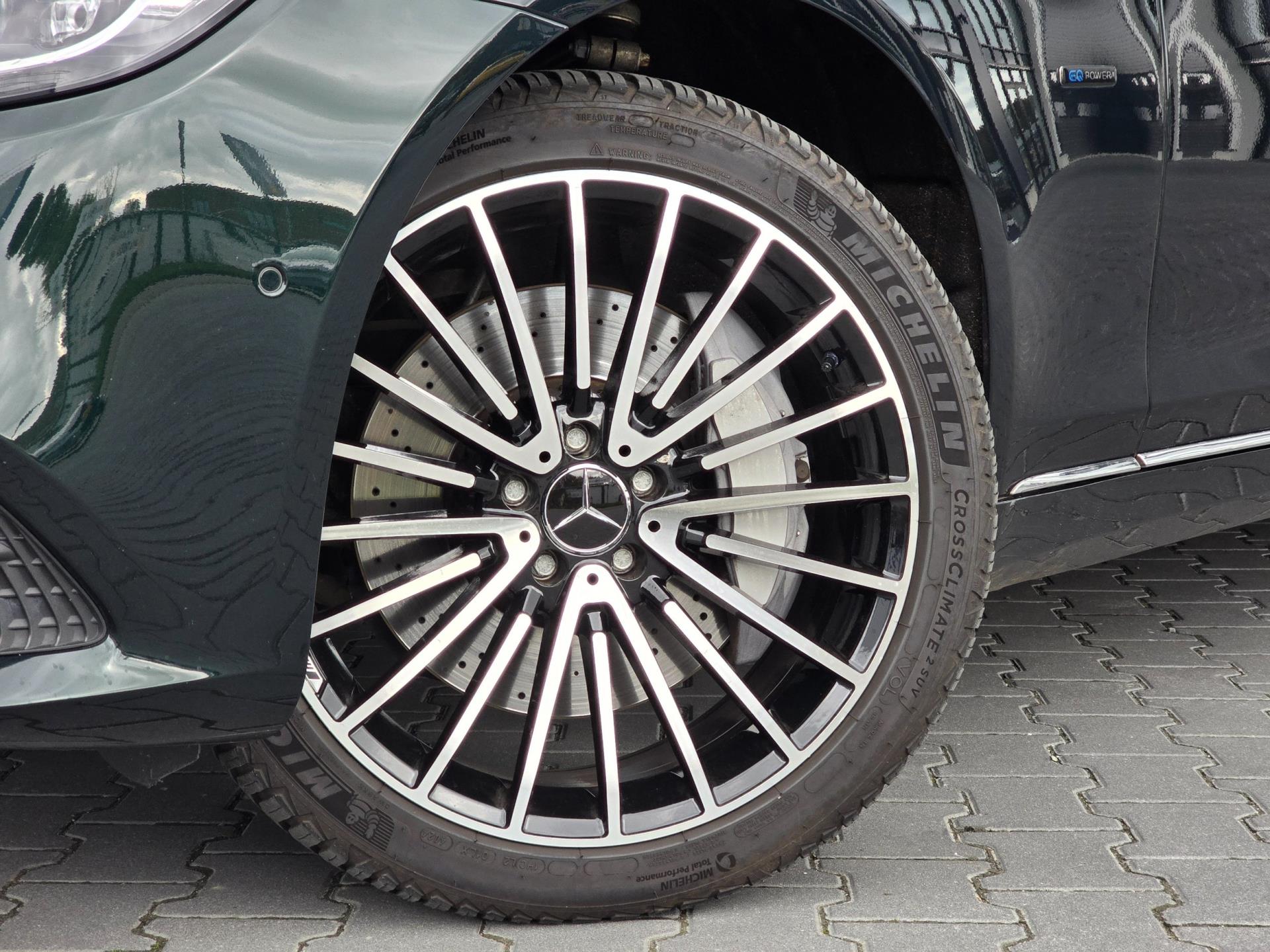 Foto van Mercedes-Benz S 560 E