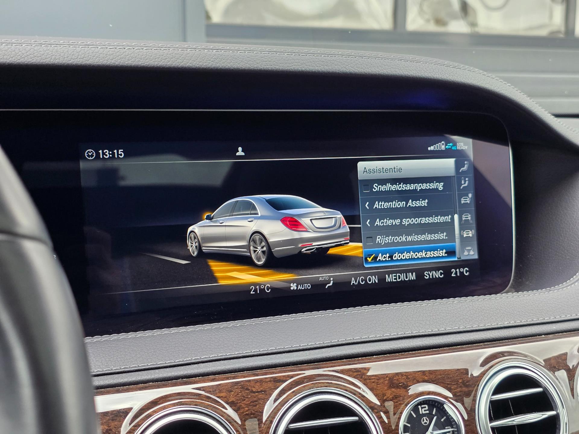 Foto van Mercedes-Benz S 560 E
