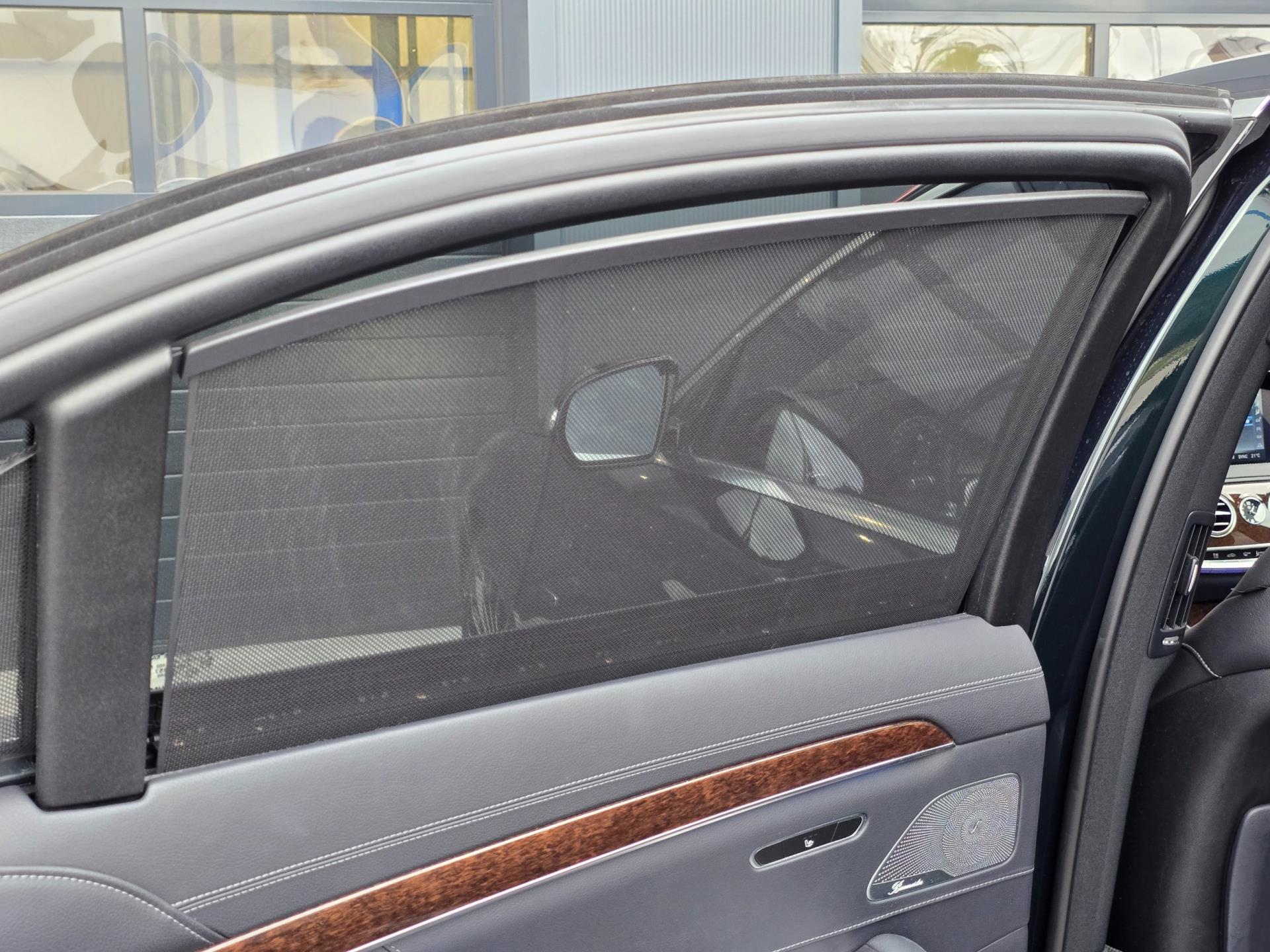 Foto van Mercedes-Benz S 560 E