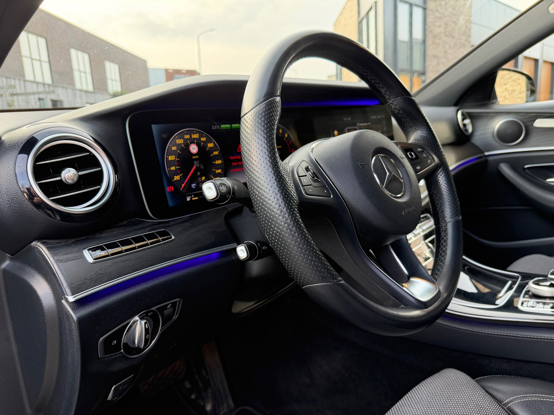 Foto van Mercedes-Benz E 350 E