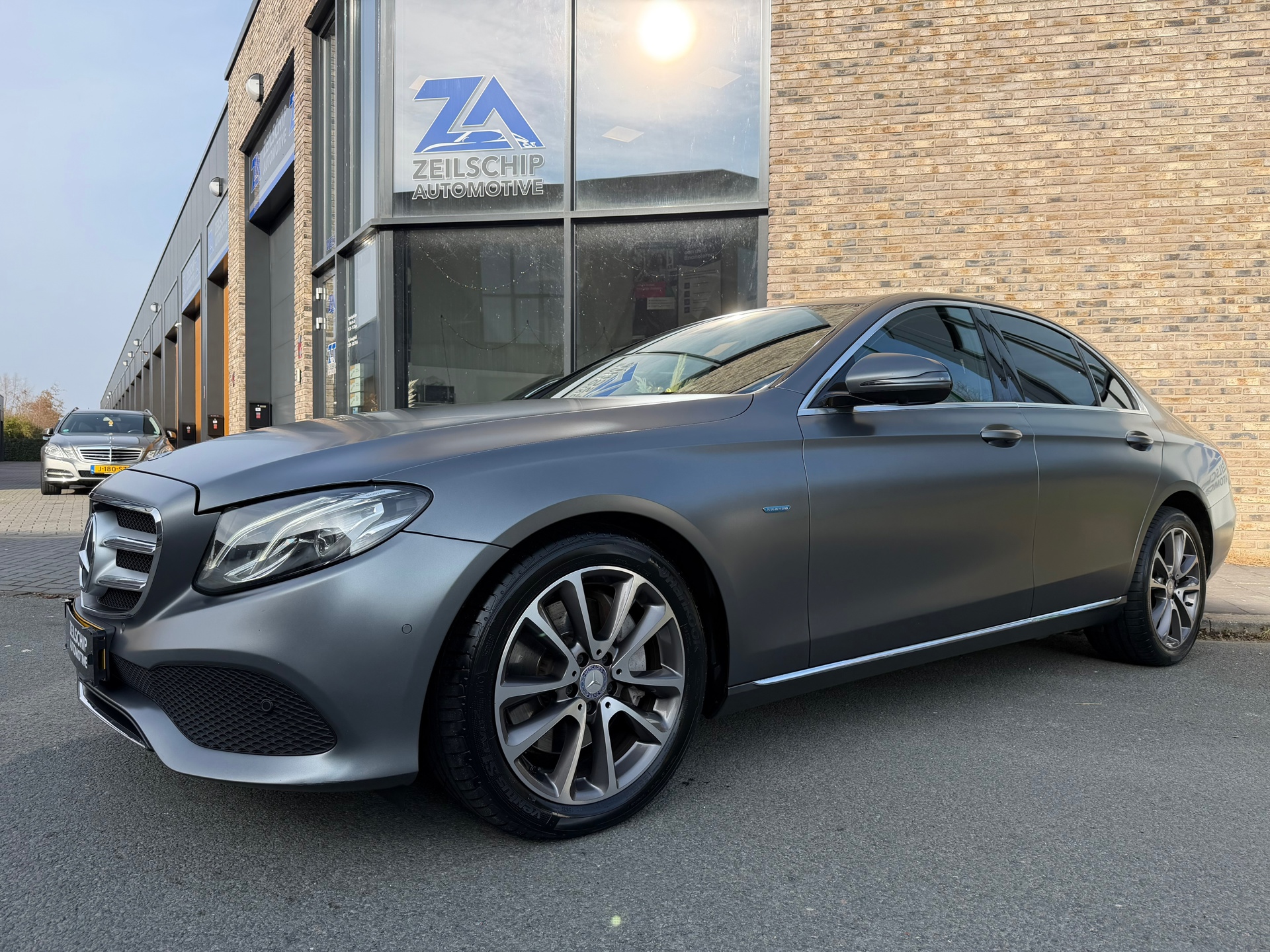 Foto van Mercedes-Benz E 350 E