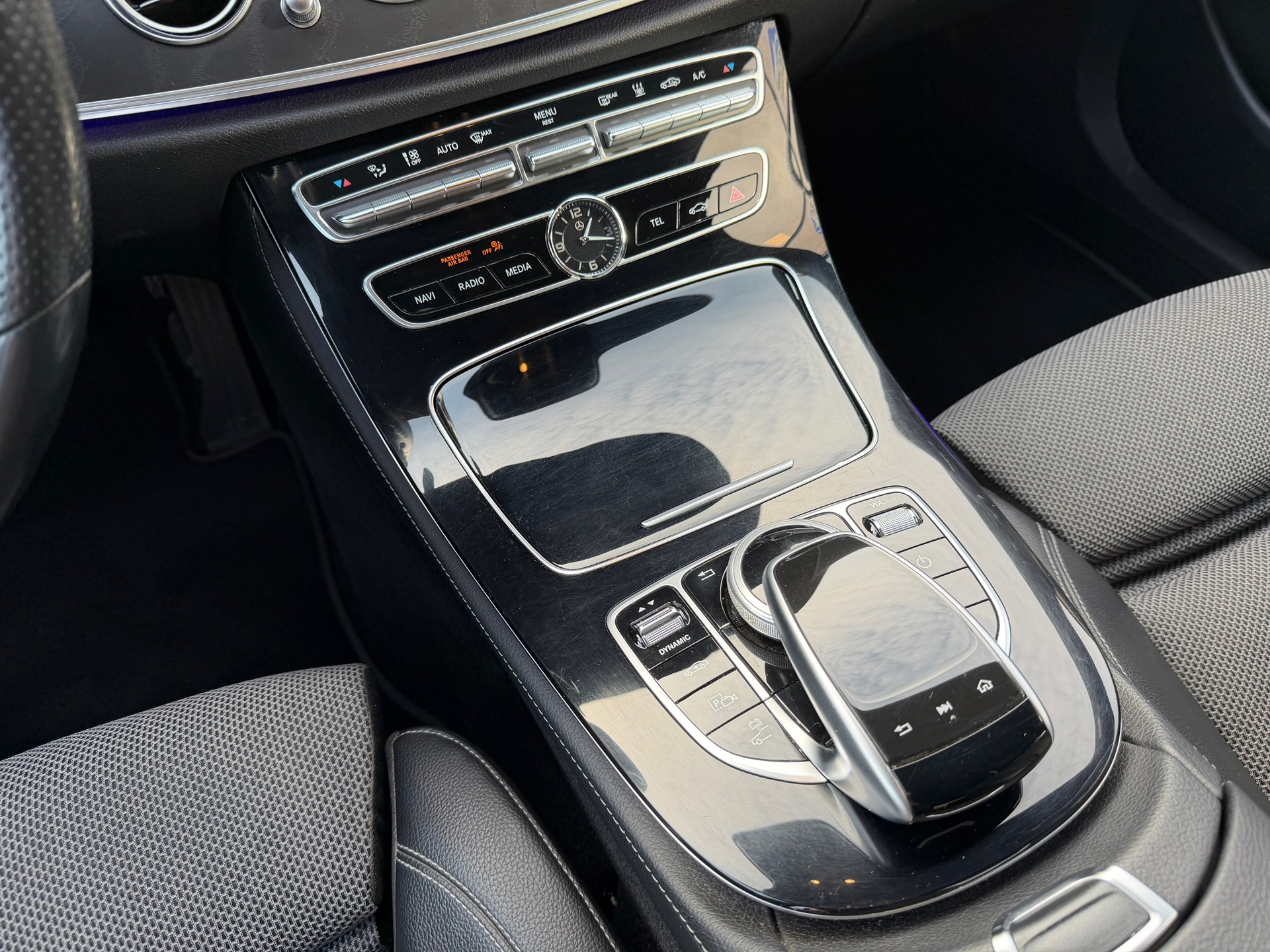 Foto van Mercedes-Benz E 350 E