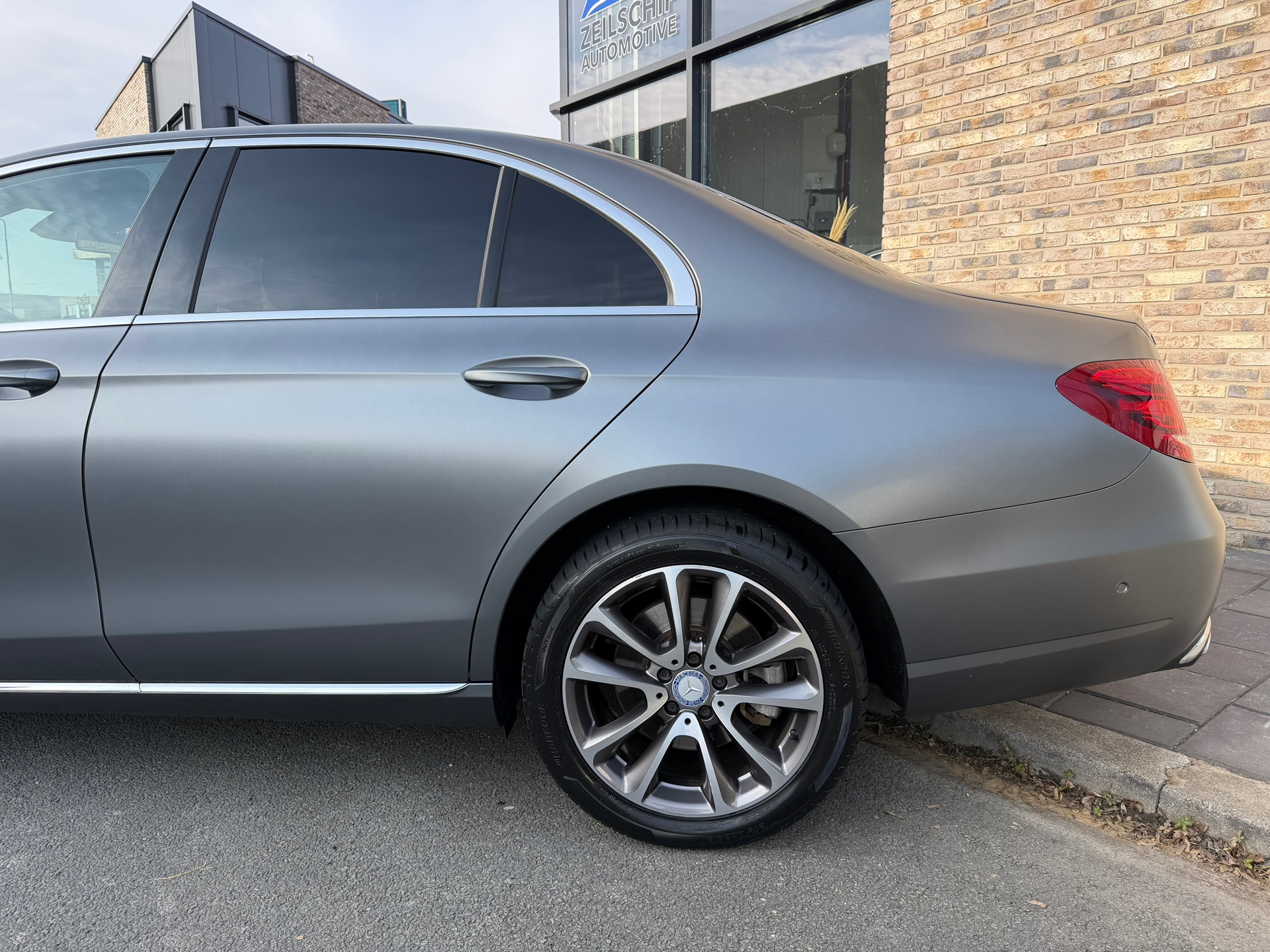 Foto van Mercedes-Benz E 350 E