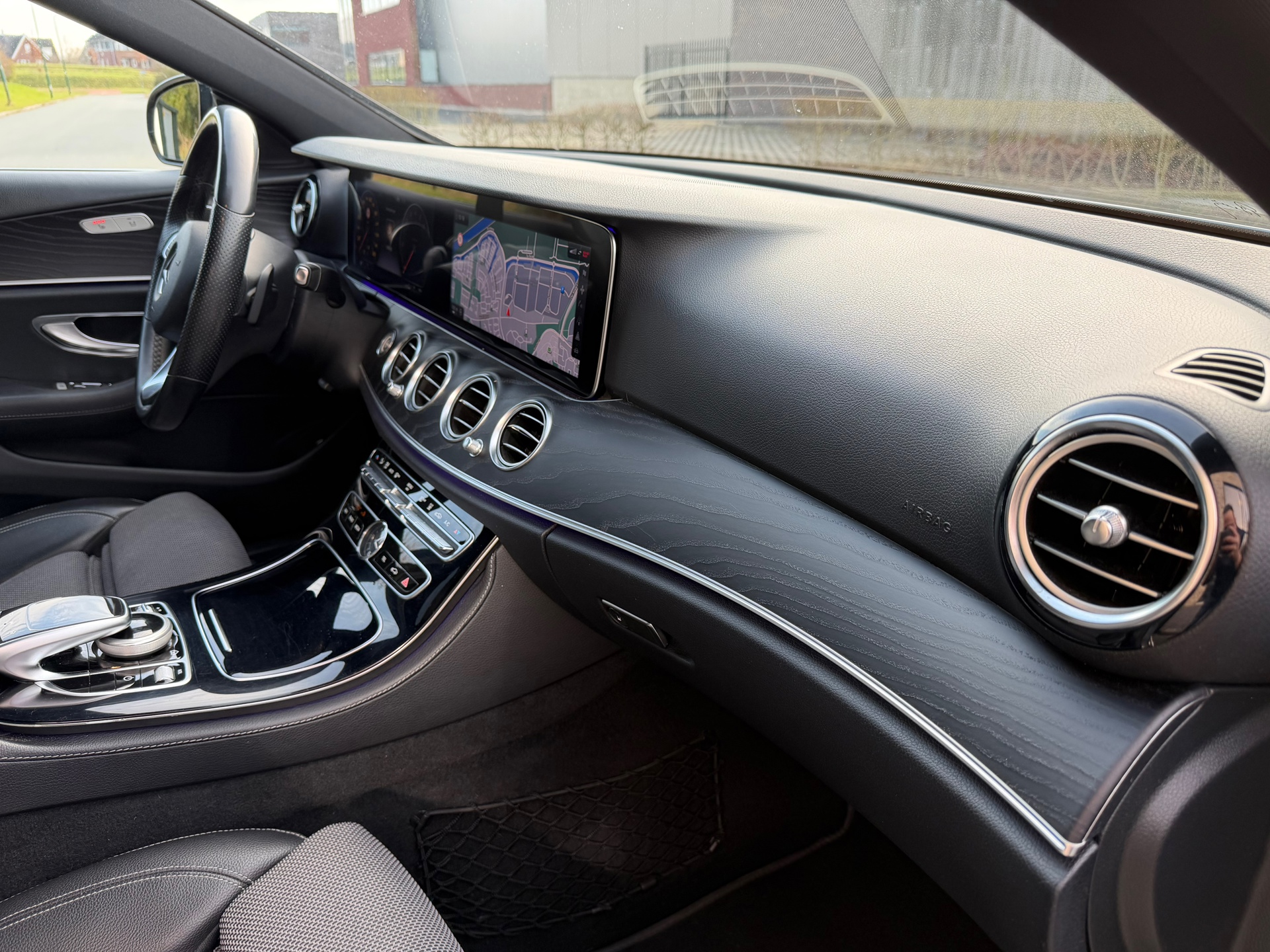 Foto van Mercedes-Benz E 350 E