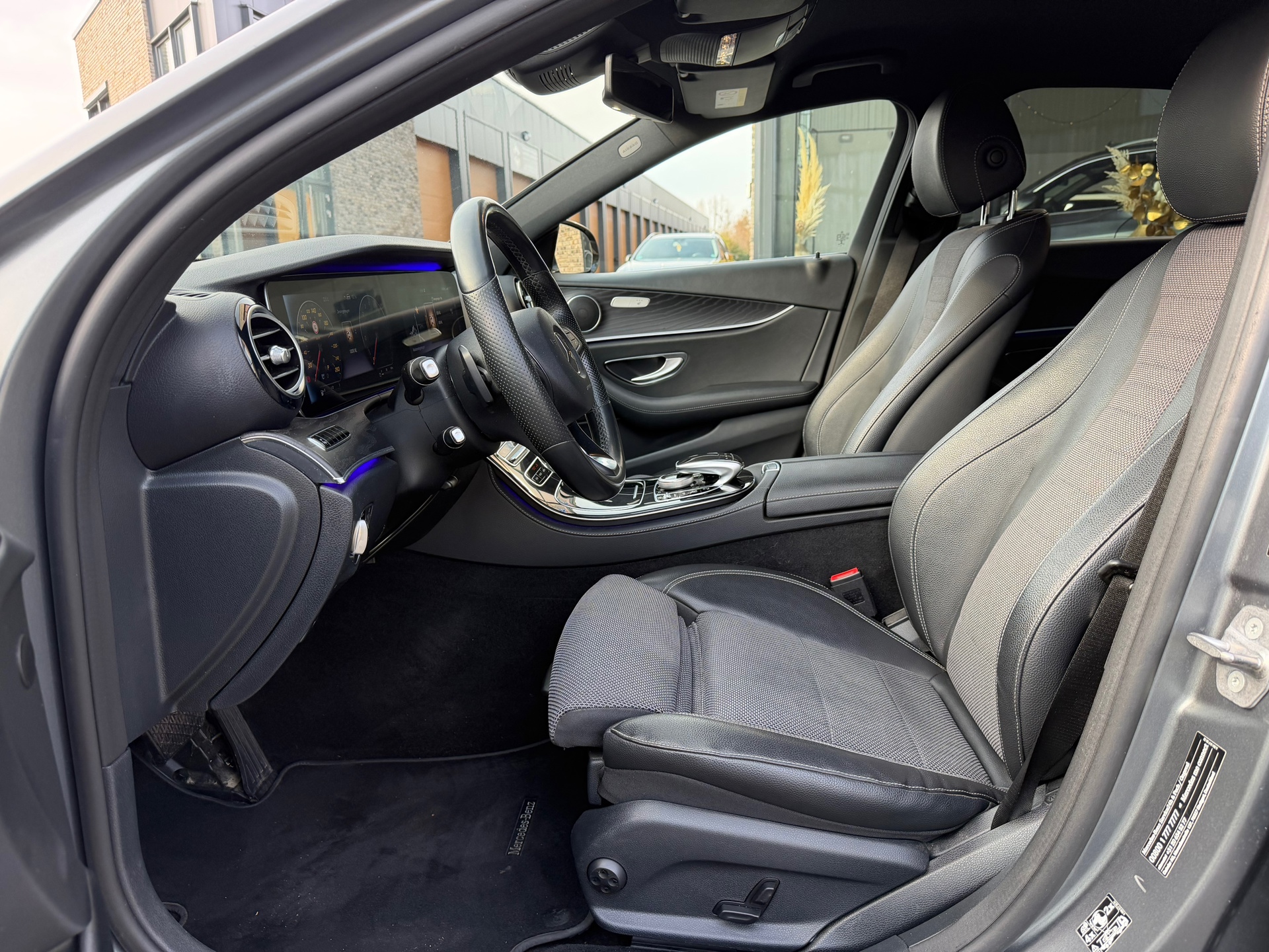 Foto van Mercedes-Benz E 350 E