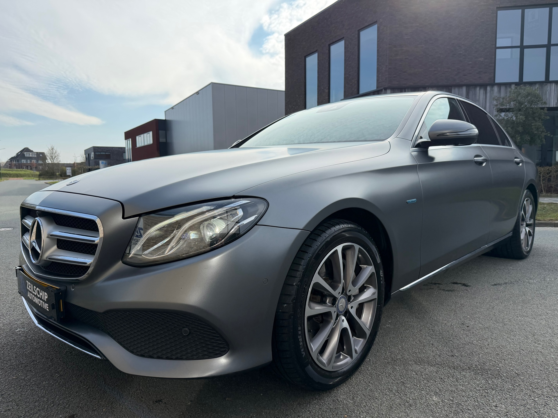 Foto van Mercedes-Benz E 350 E