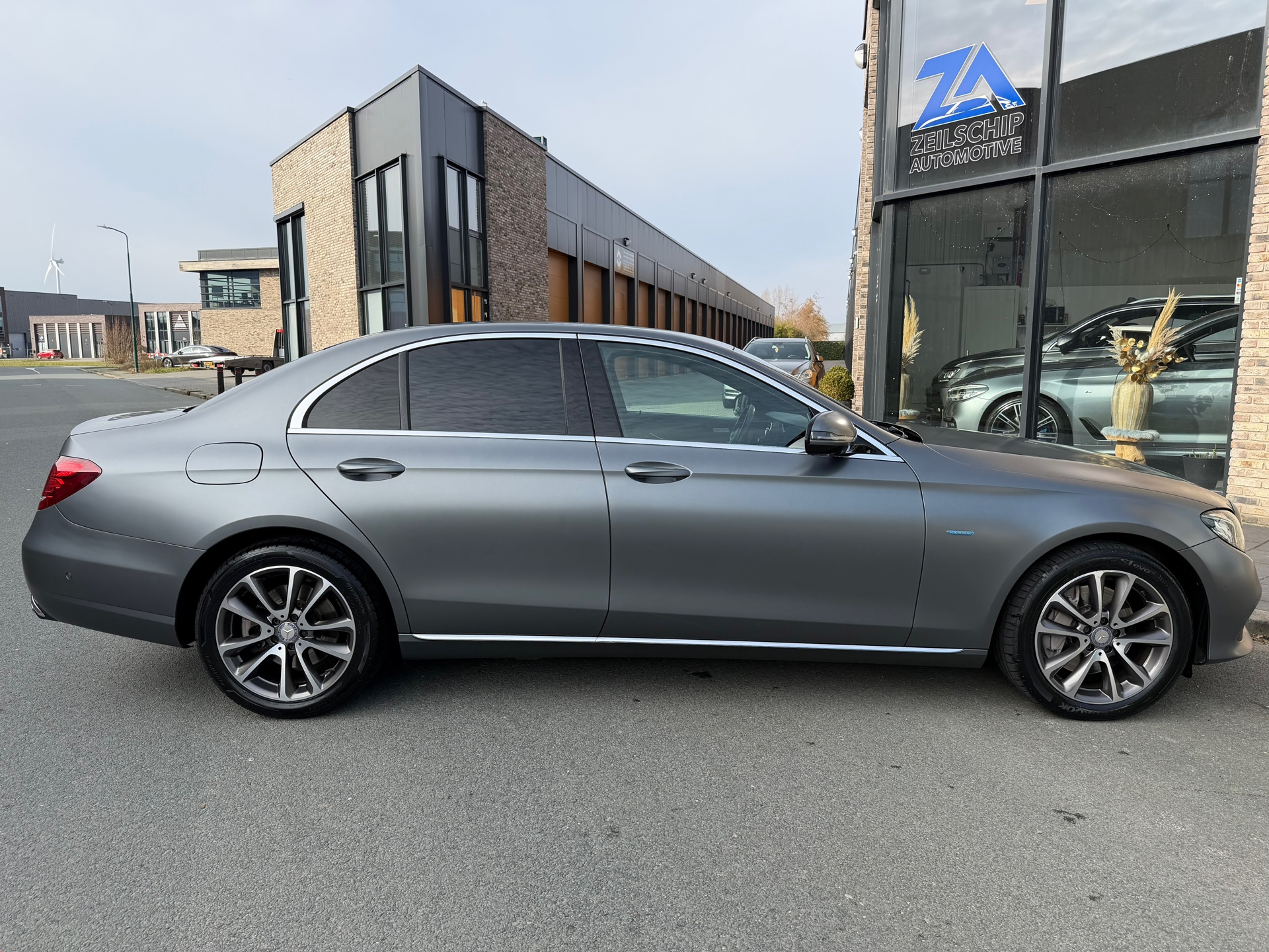 Foto van Mercedes-Benz E 350 E