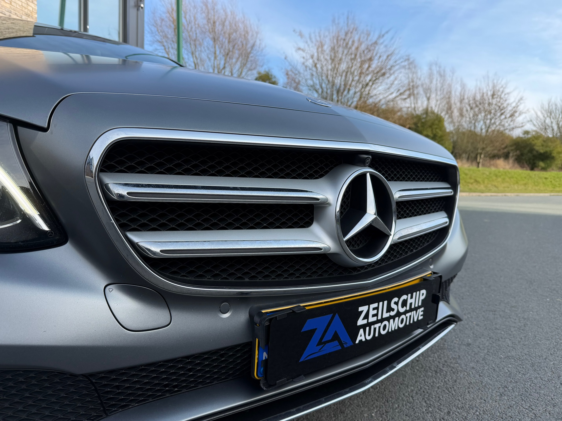 Foto van Mercedes-Benz E 350 E
